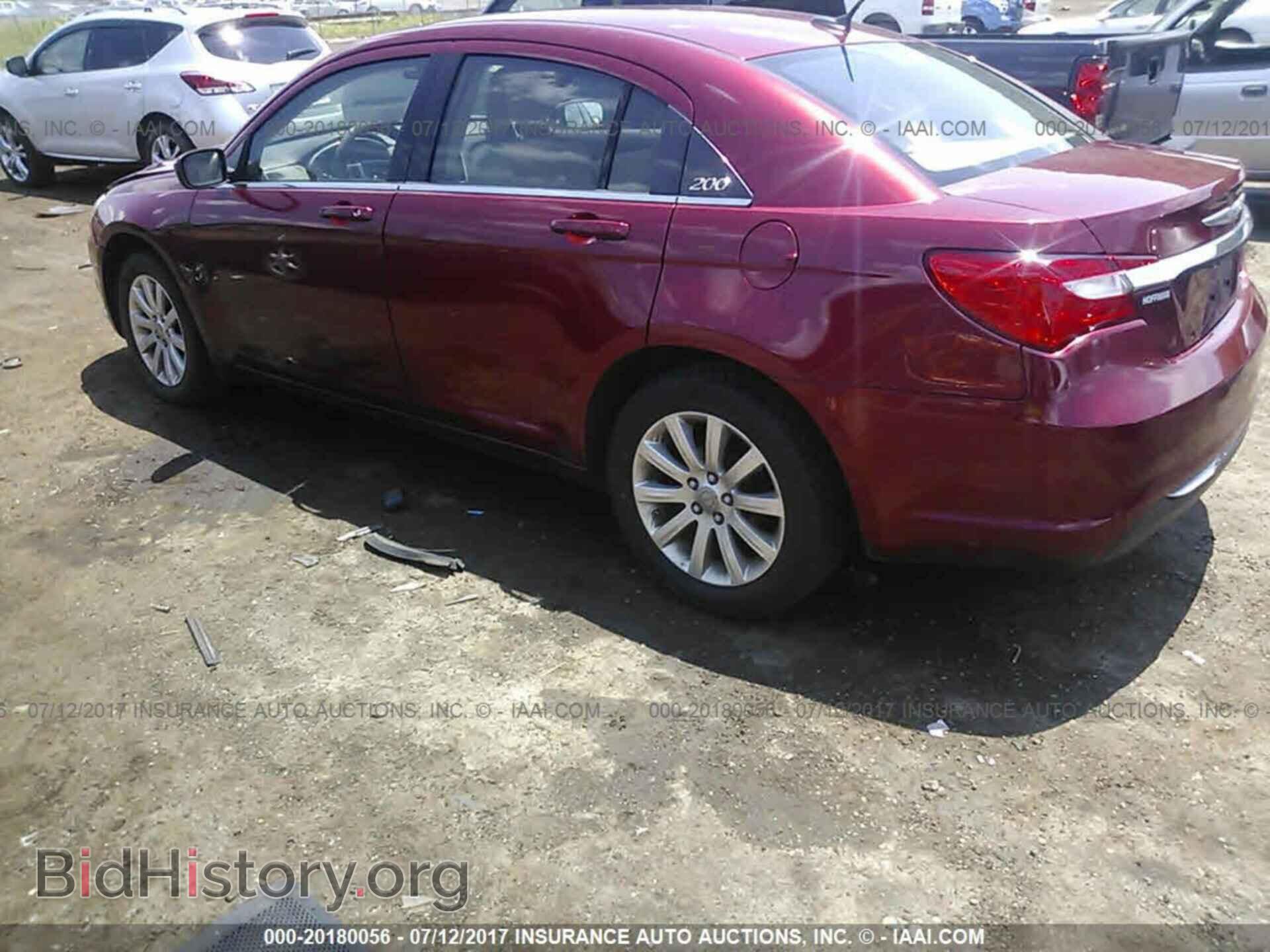 2013 Chrysler 200 - VIN: 1C3CCBBB5DN652981 - Фото 3