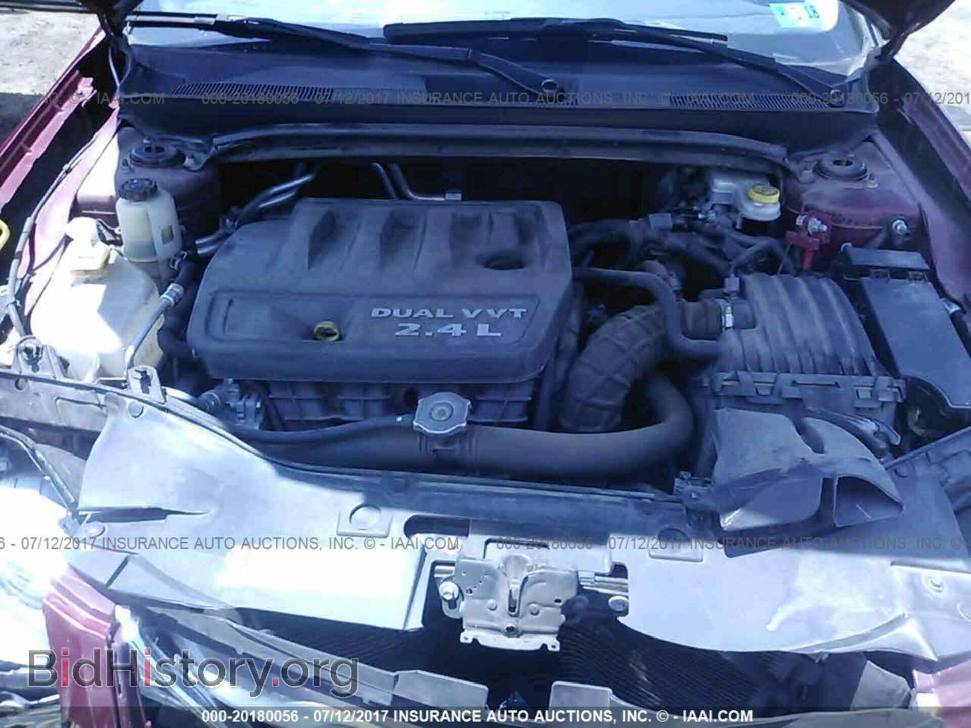 2013 Chrysler 200 - VIN: 1C3CCBBB5DN652981 - Фото 10