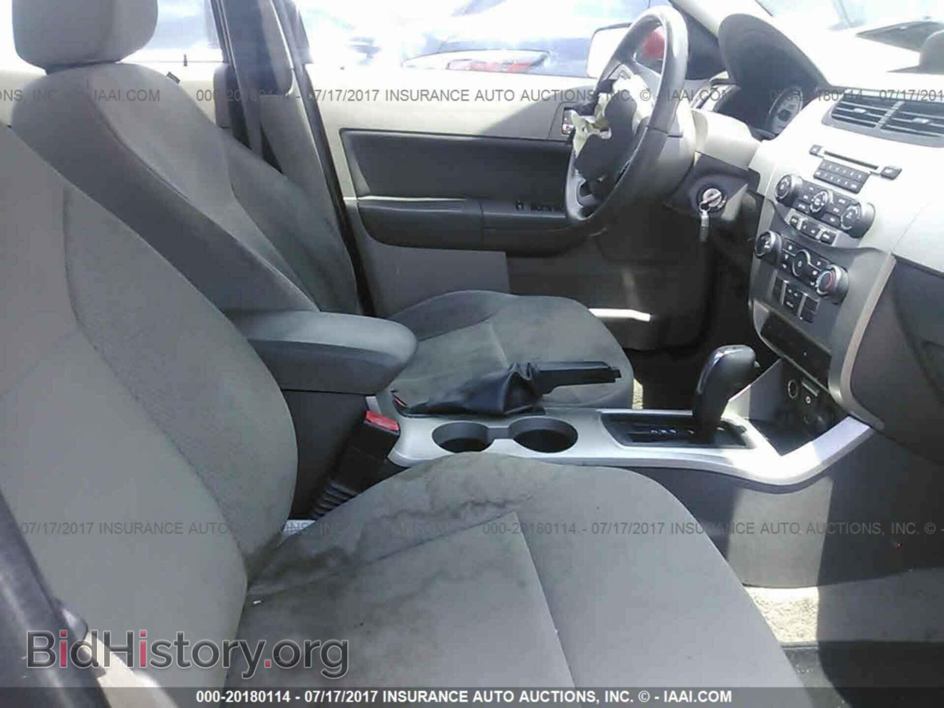 2011 Ford Focus - VIN: 1FAHP3GN1BW151887 - Фото 5