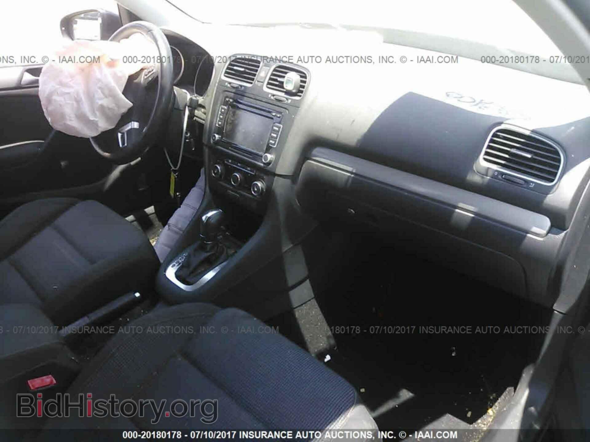 2014 Volkswagen Golf - VIN: WVWDB7AJ7EW002487 - Фото 5