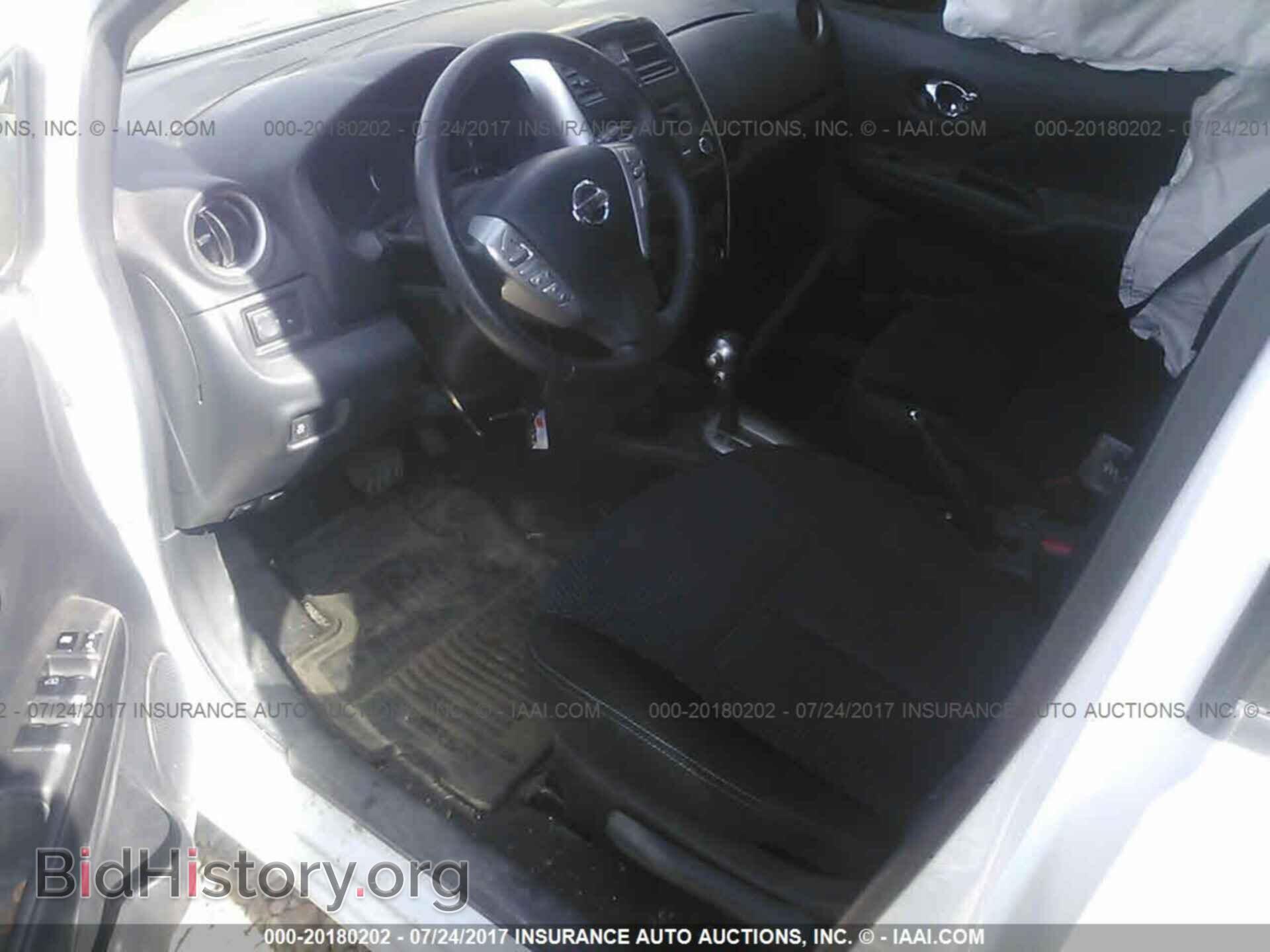 2015 Nissan Versa note - VIN: 3N1CE2CP2FL360940 - Фото 5
