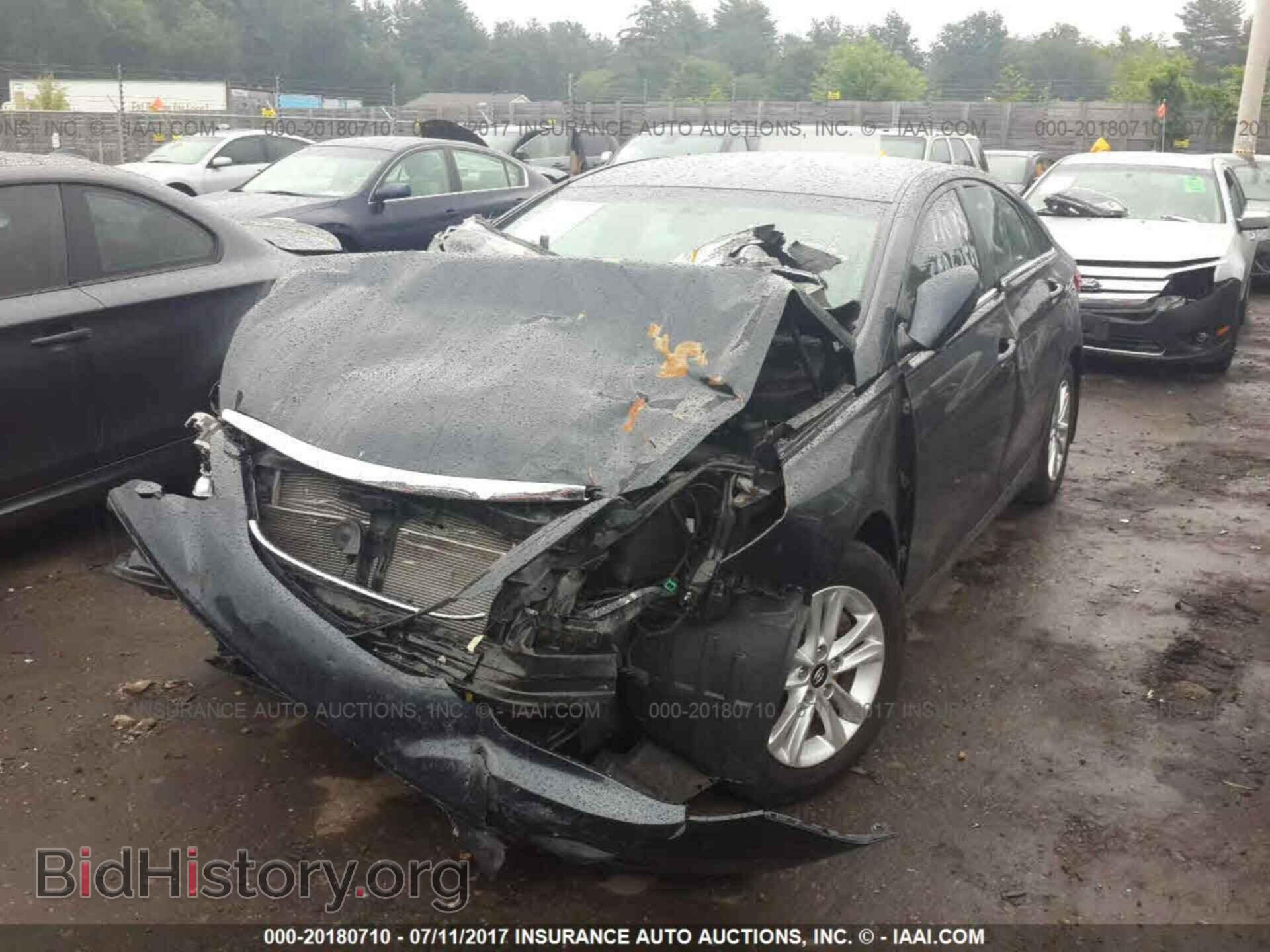 2012 Hyundai Sonata - VIN: 5NPEB4AC7CH499435 - Фото 2