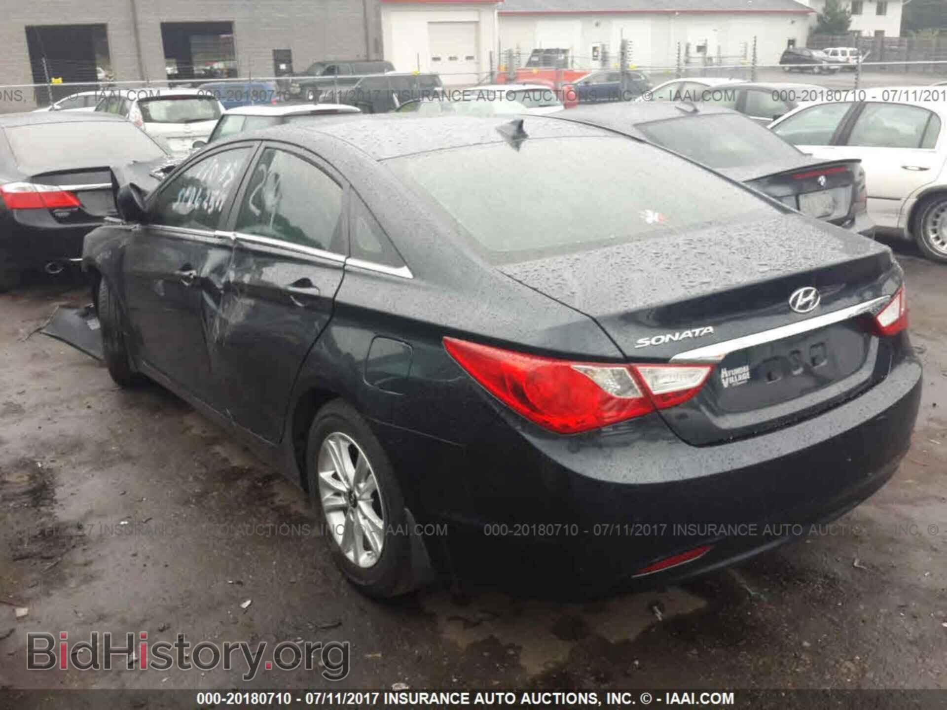 2012 Hyundai Sonata - VIN: 5NPEB4AC7CH499435 - Фото 3