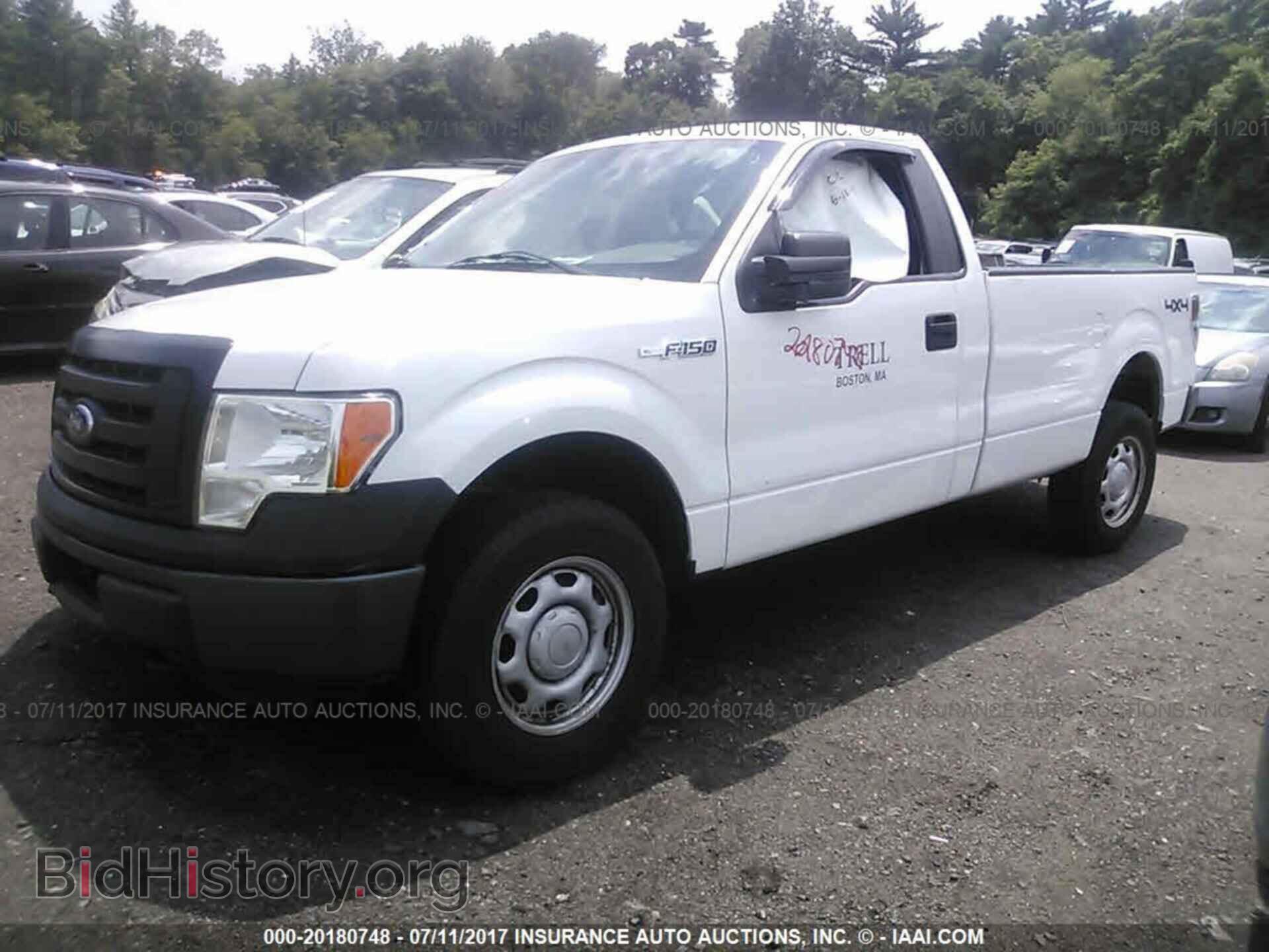 2011 Ford F150 - VIN: 1FTMF1EM3BKD89838 - Фото 2