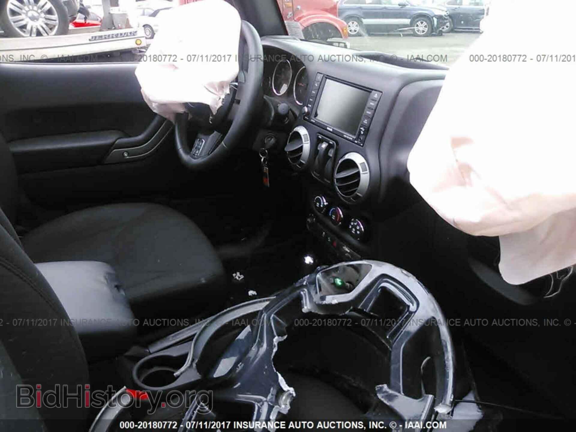 2016 Jeep Wrangler - VIN: 1C4AJWAG3GL110937 - Фото 5