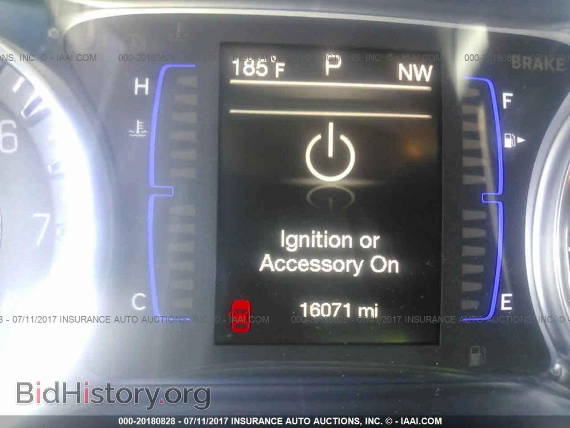 2016 Chrysler 200 - VIN: 1C3CCCABXGN115891 - Фото 7