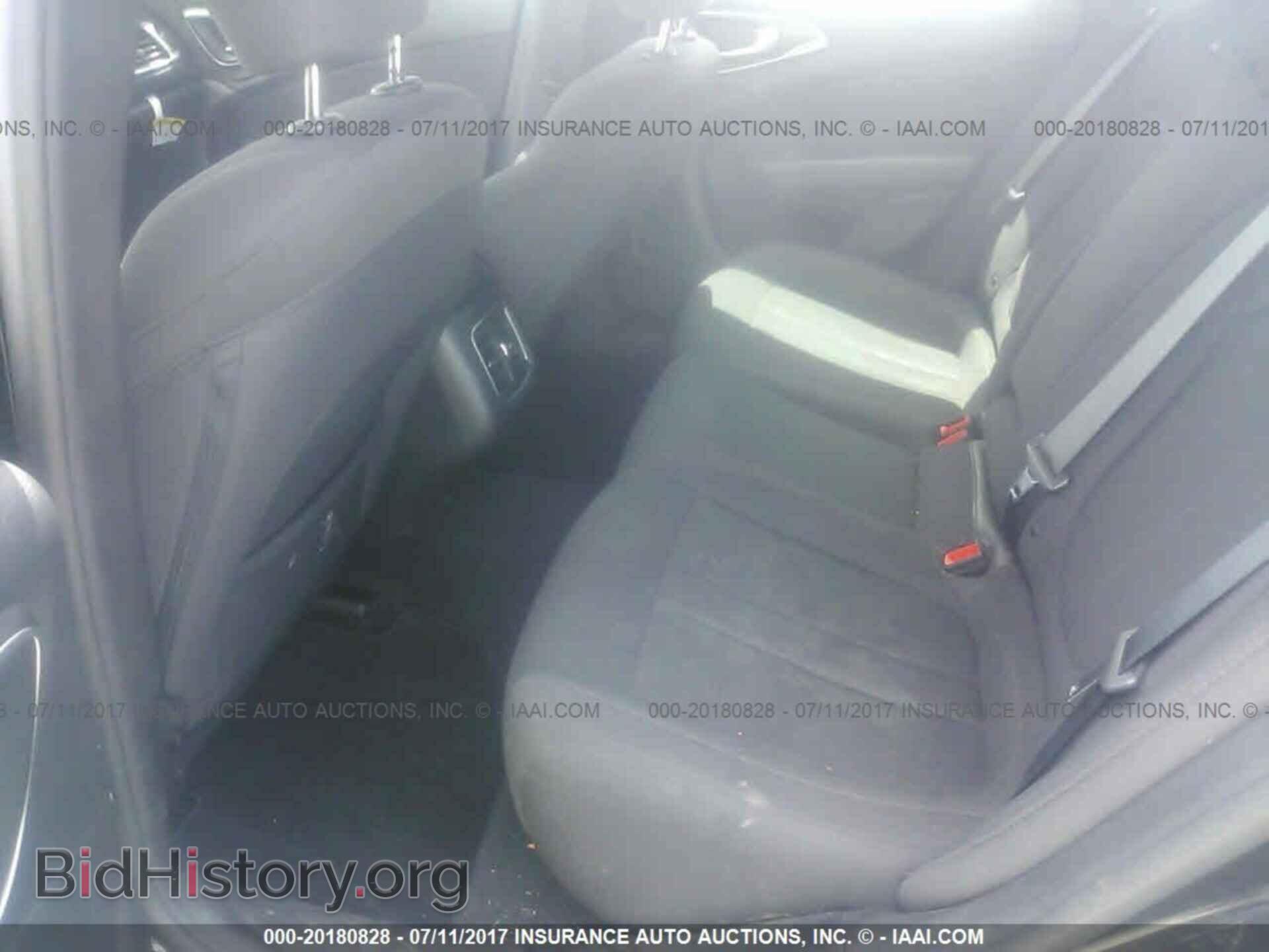 2016 Chrysler 200 - VIN: 1C3CCCABXGN115891 - Фото 8