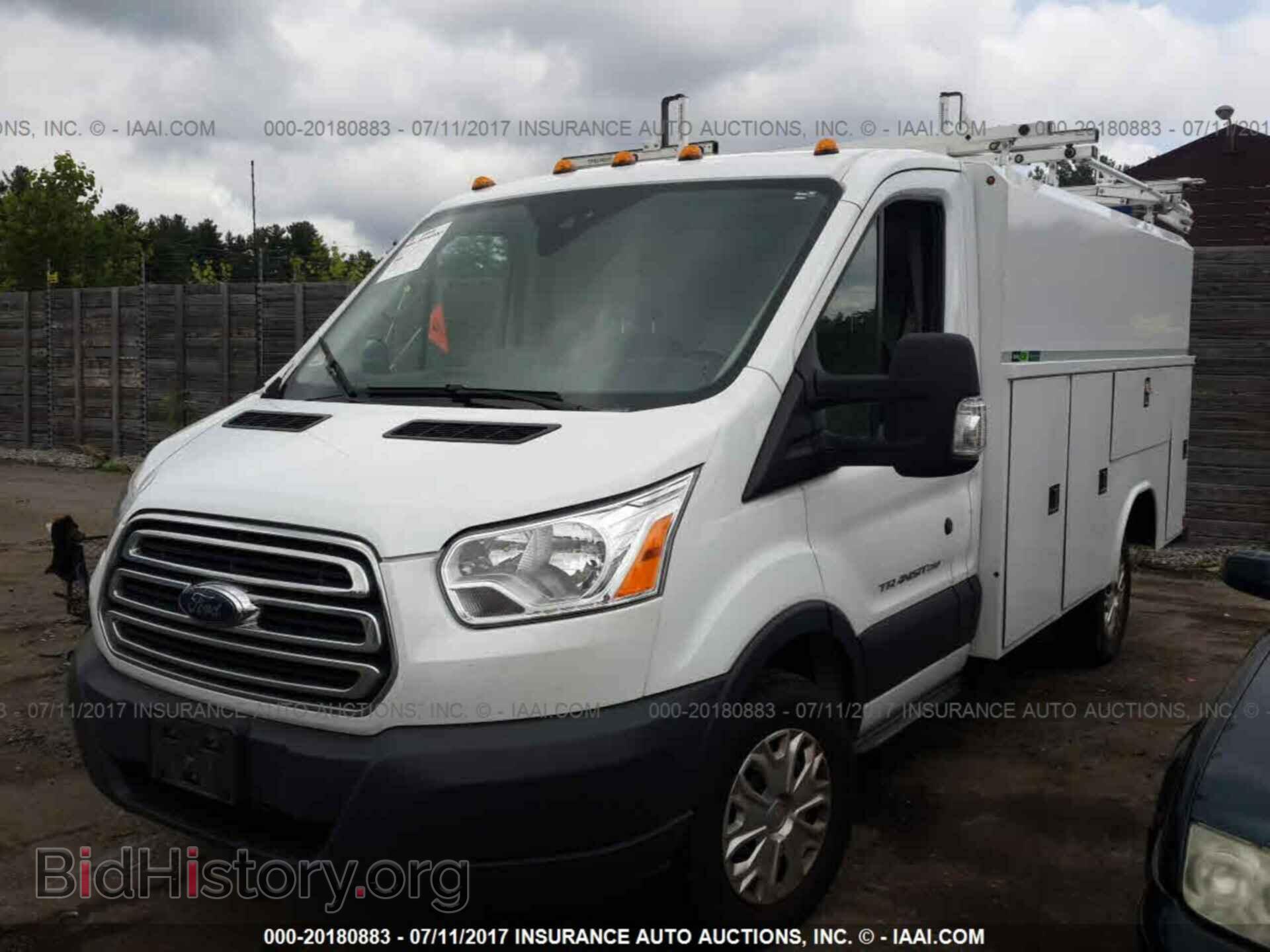 2015 Ford Transit - VIN: 1FDYR5PMXFKB33226 - Фото 2