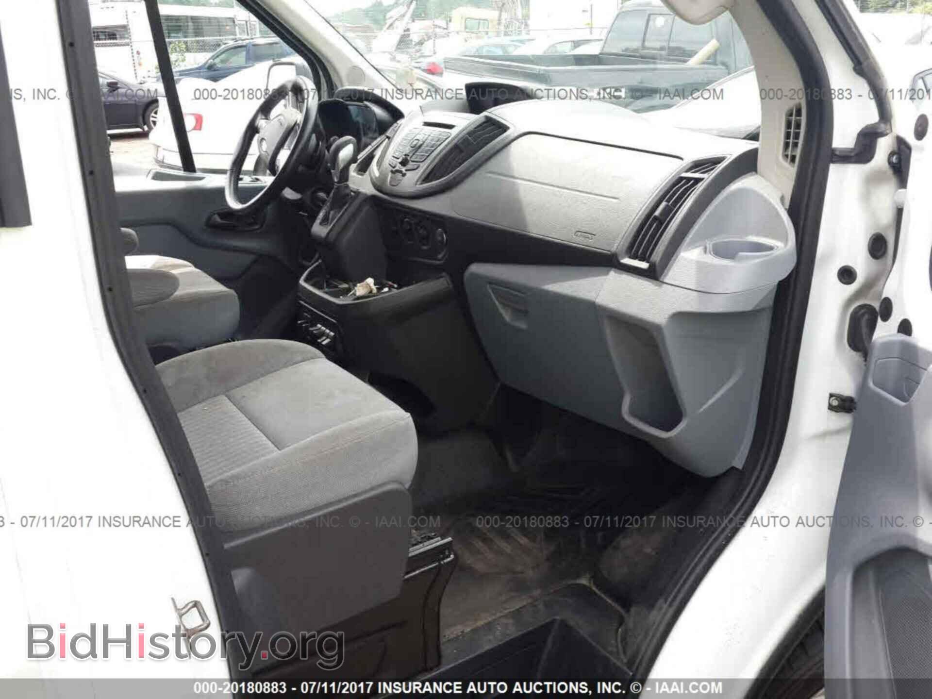 2015 Ford Transit - VIN: 1FDYR5PMXFKB33226 - Фото 5