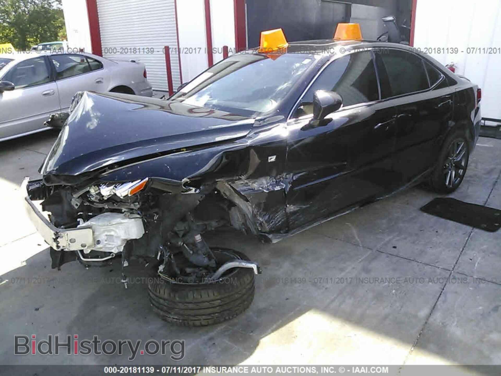 2015 Lexus Is - VIN: JTHBE1D28F5019109 - Photo 2