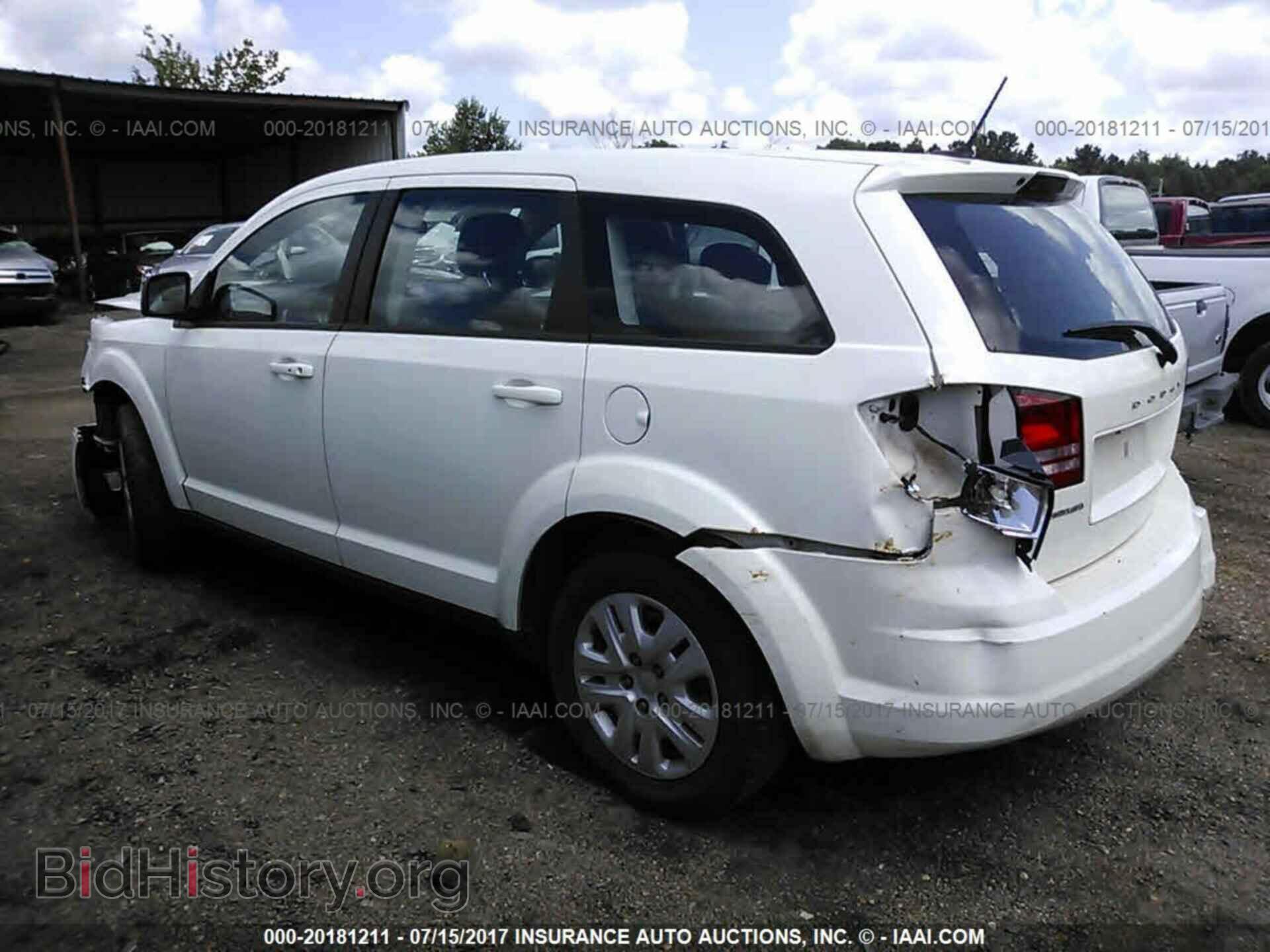 2014 Dodge Journey - VIN: 3C4PDCAB8ET153501 - Фото 3