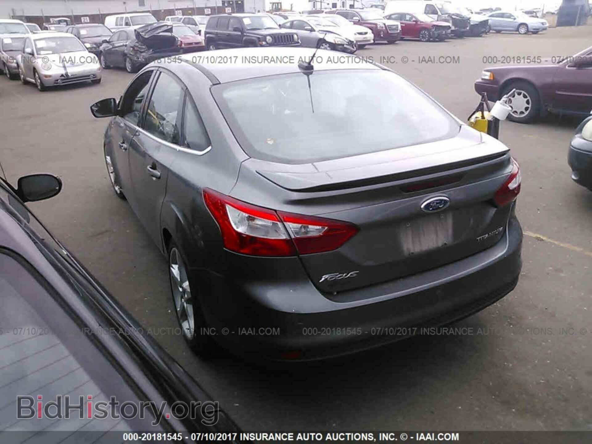 2013 Ford Focus - VIN: 1FADP3J28DL348427 - Photo 3