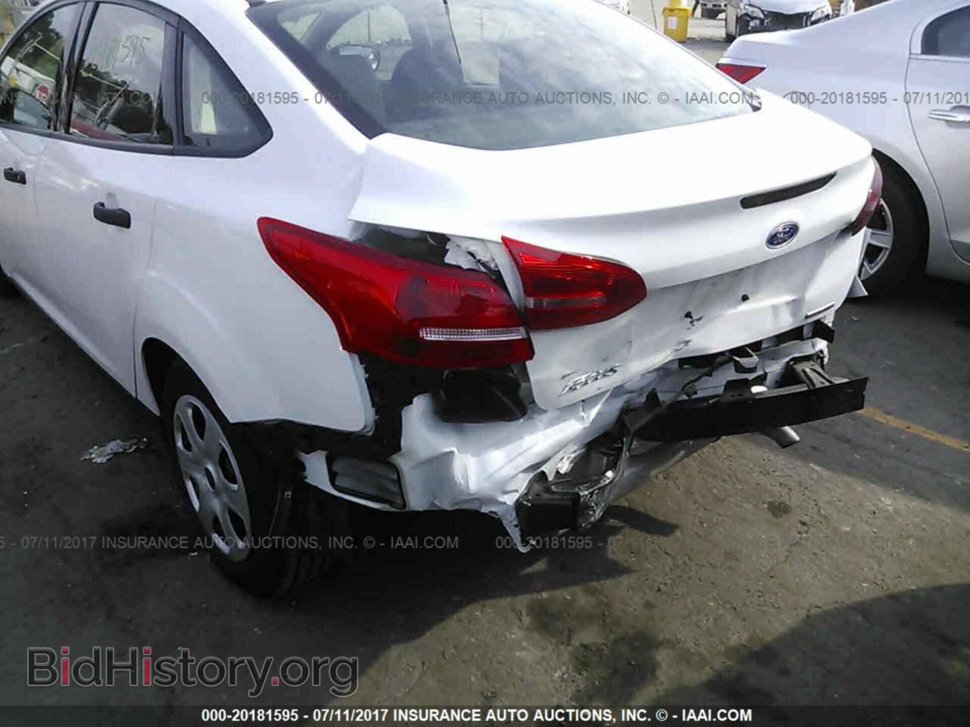 2016 Ford Focus - VIN: 1FADP3E28GL357496 - Фото 6