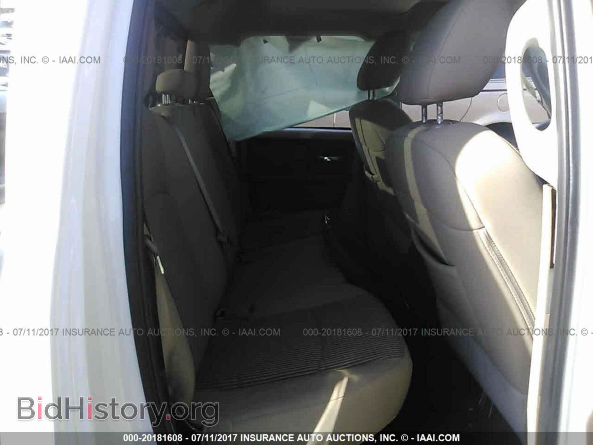 2012 Dodge Ram 1500 - VIN: 1C6RD6GT0CS224433 - Photo 8