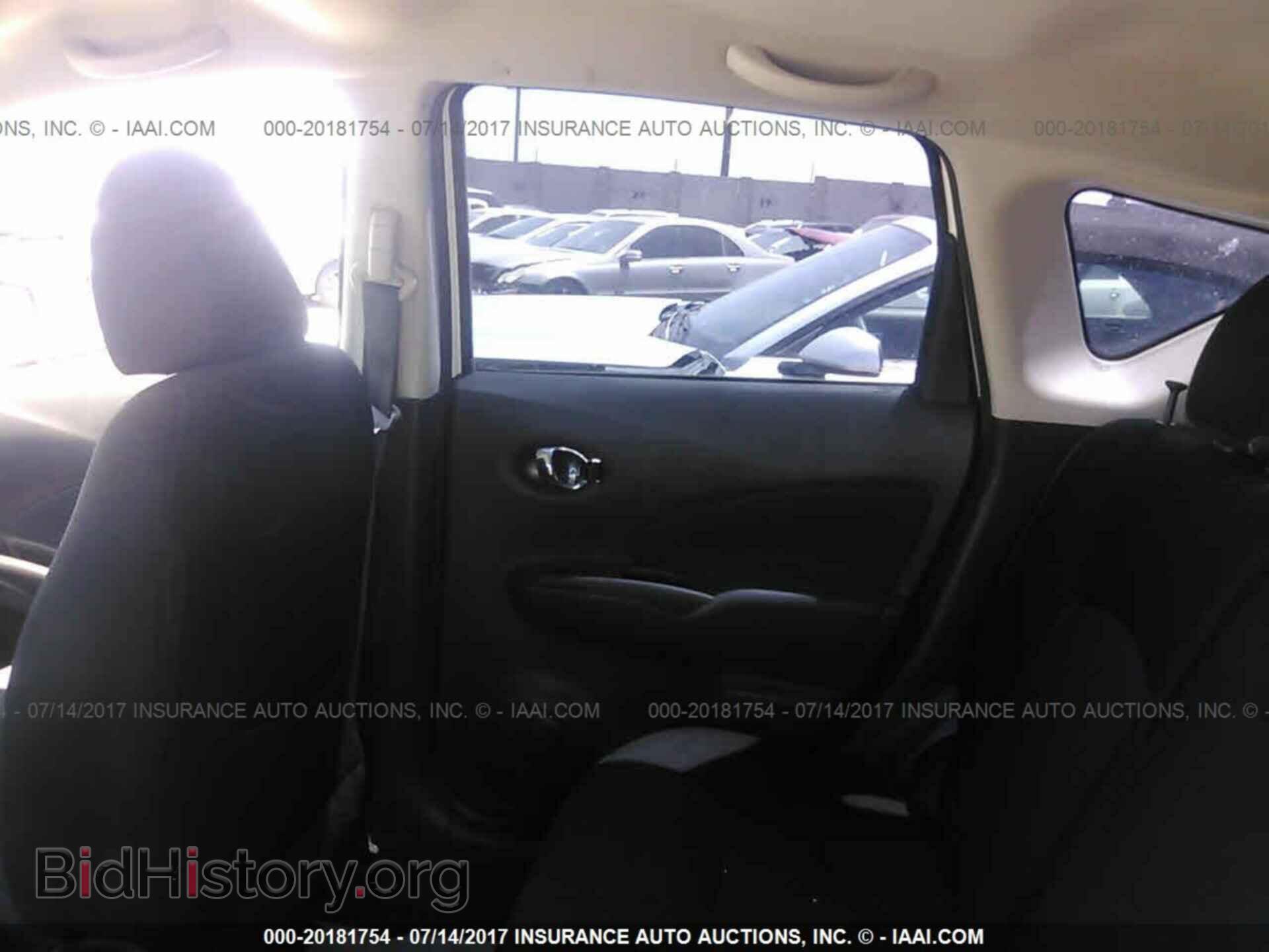 2015 Nissan Versa note - VIN: 3N1CE2CP4FL448470 - Photo 8