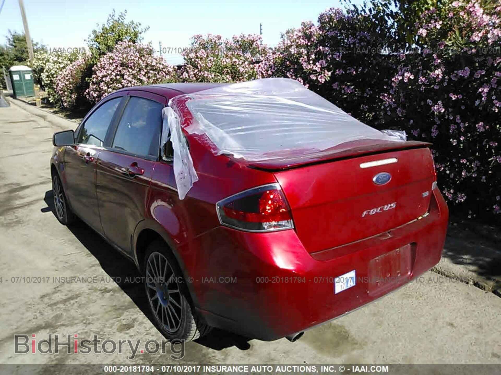 2011 Ford Focus - VIN: 1FAHP3GN1BW153929 - Фото 3