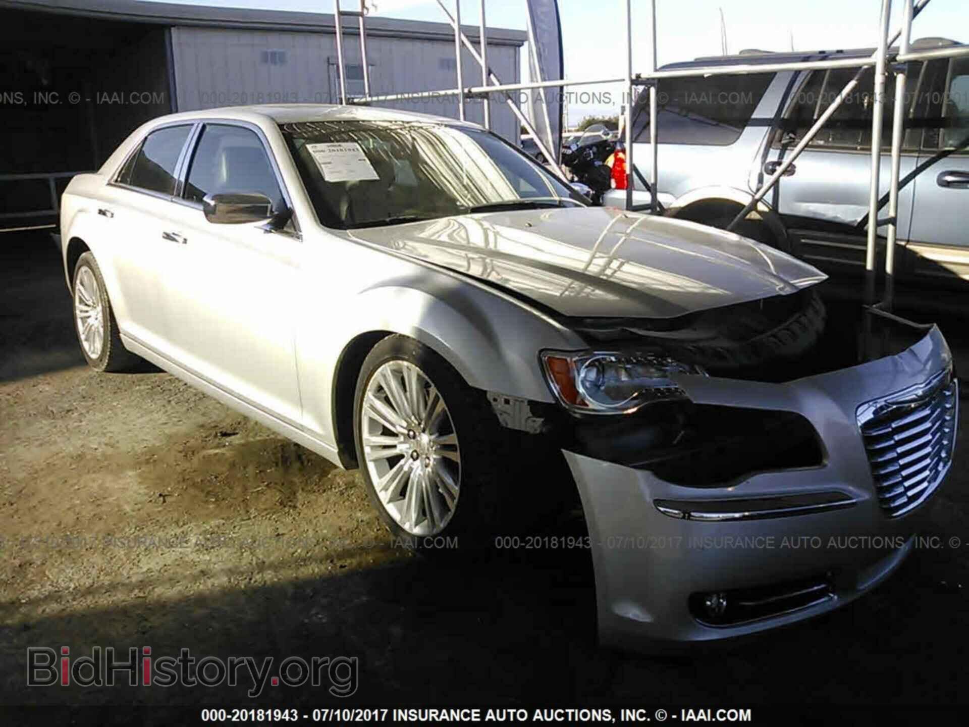 Фотография 2C3CCAET7CH144291 - Chrysler 300c 2012