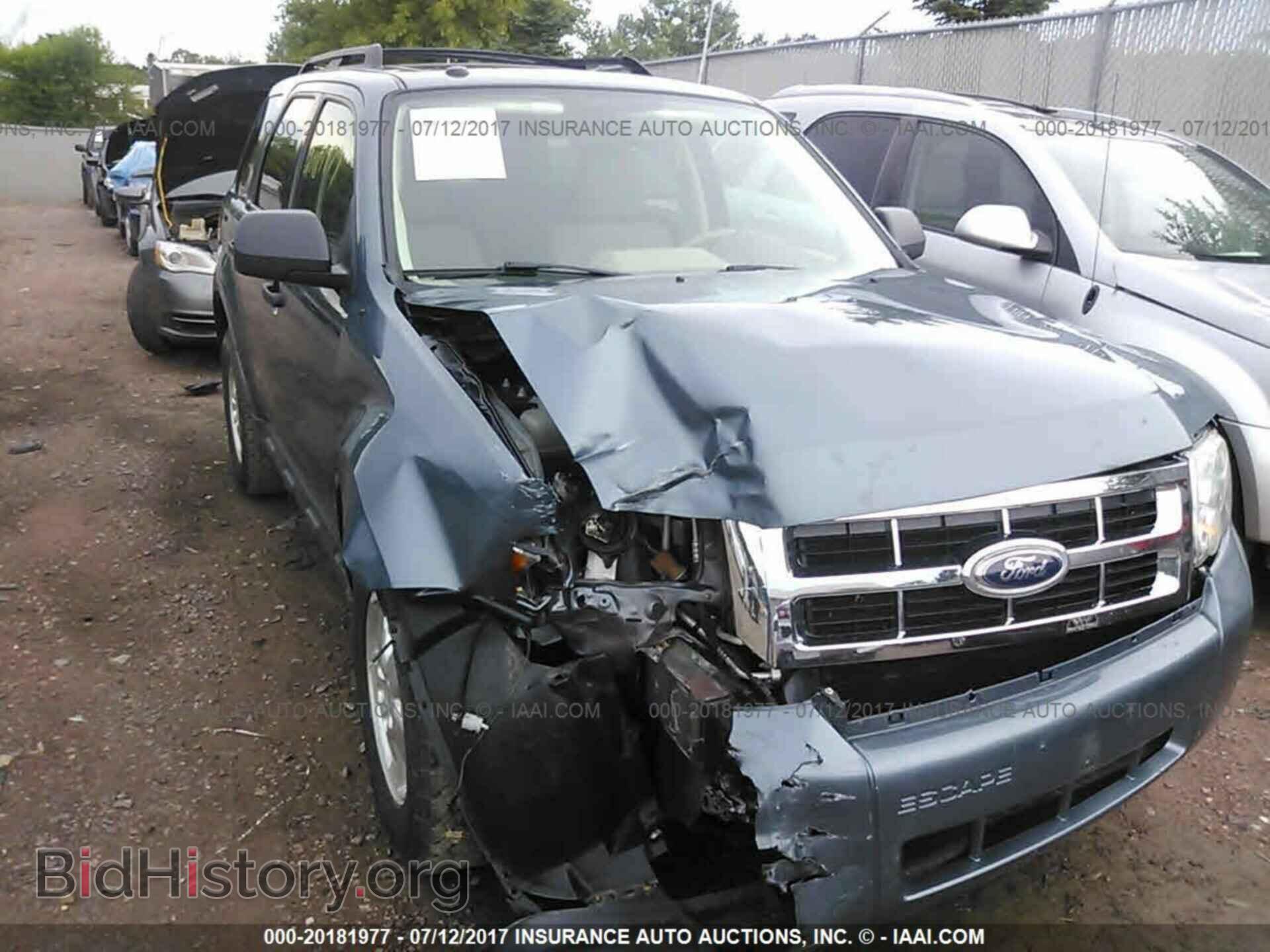 2011 Ford Escape - VIN: 1FMCU9D70BKB72965 - Photo 6