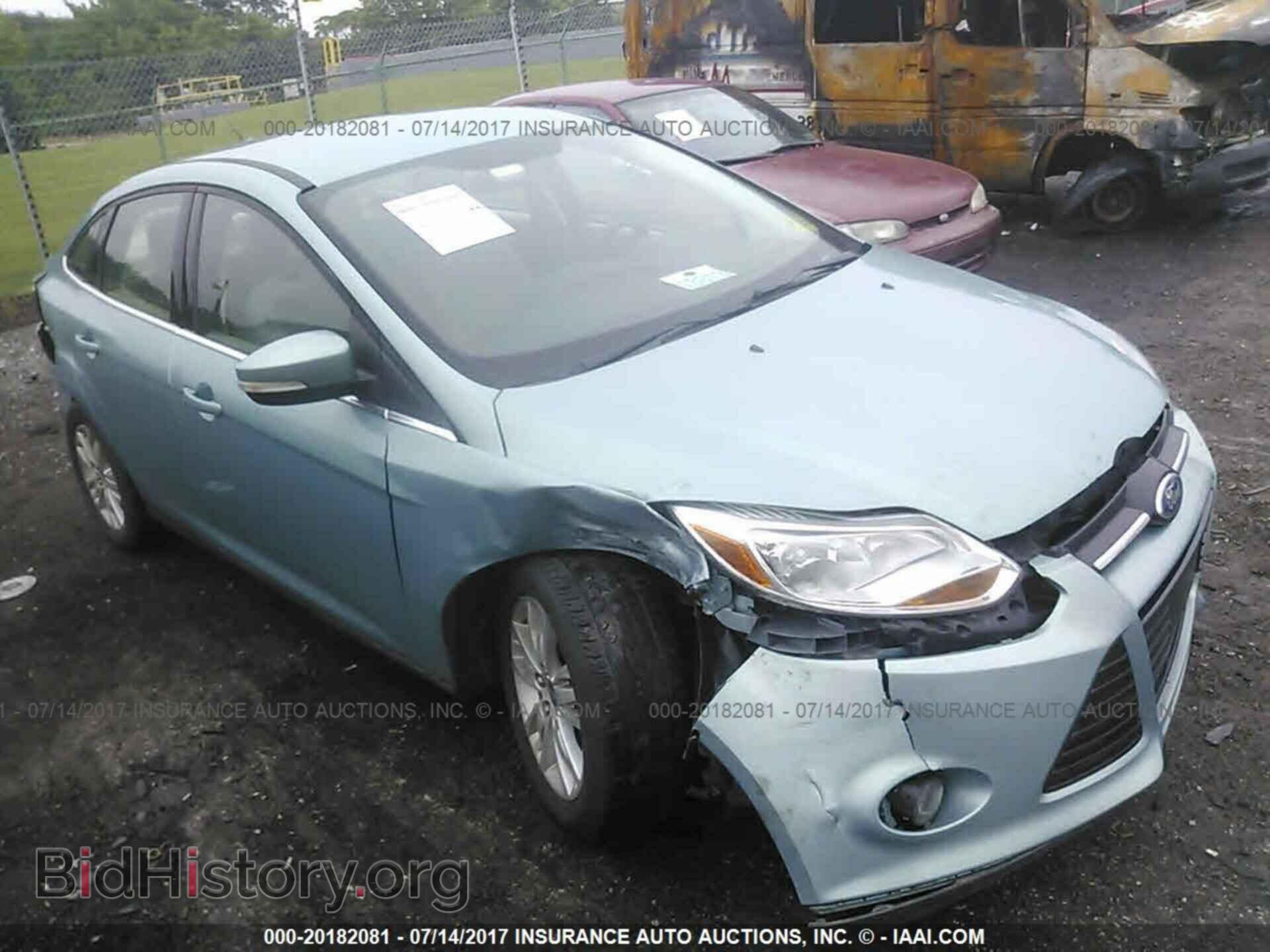 Photo 1FAHP3H26CL248137 - Ford Focus 2012