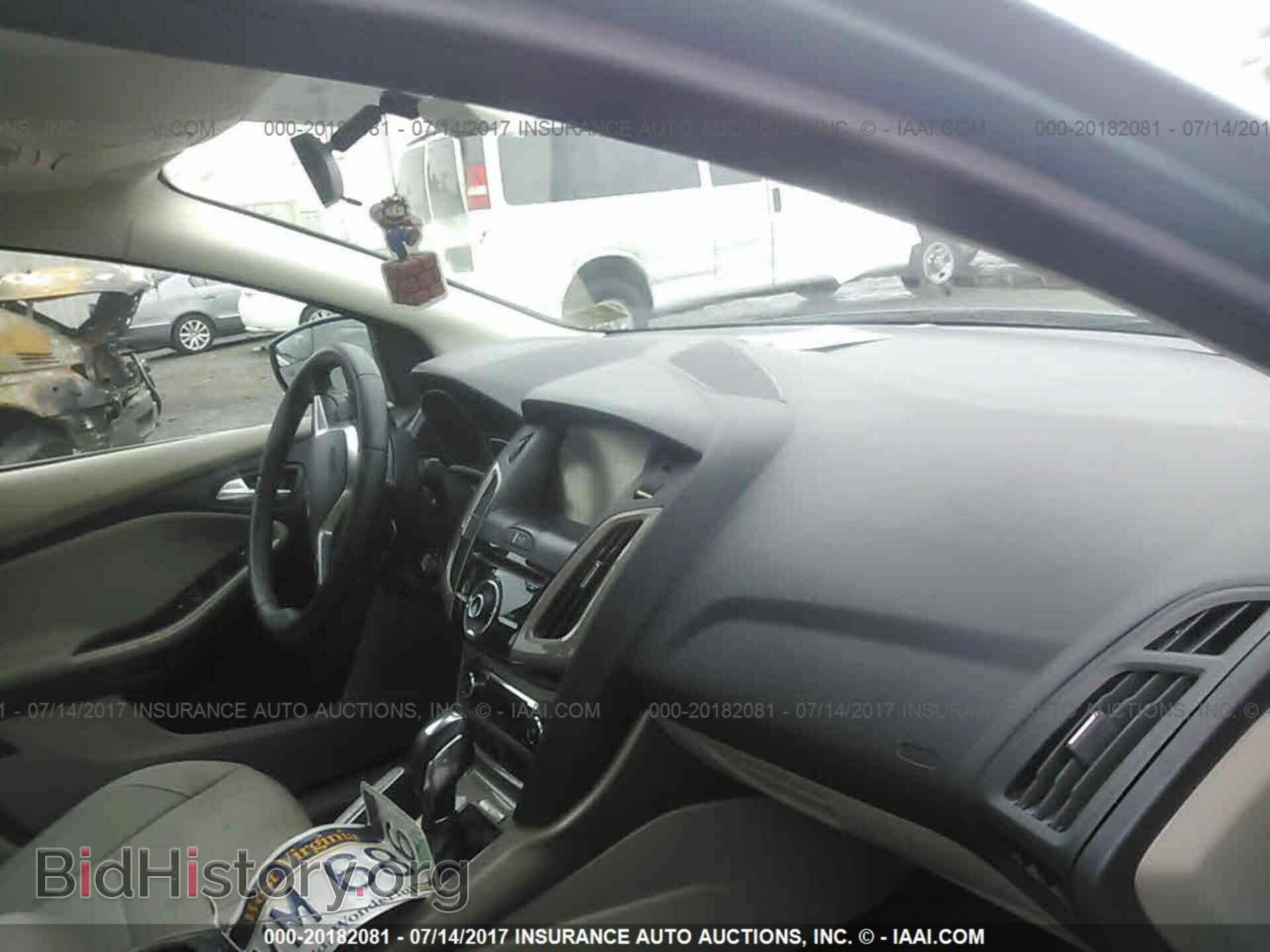2012 Ford Focus - VIN: 1FAHP3H26CL248137 - Фото 5