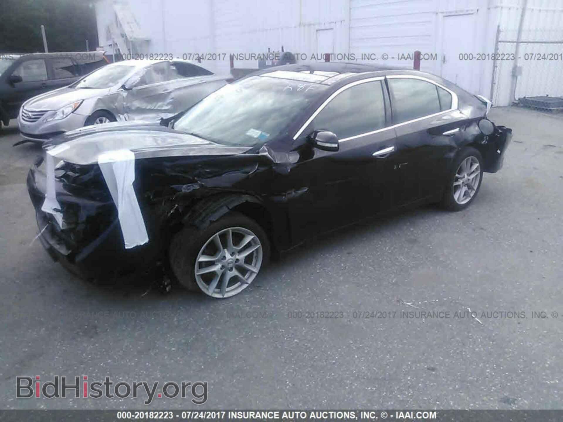 2011 Nissan Maxima - VIN: 1N4AA5AP6BC813148 - Photo 2