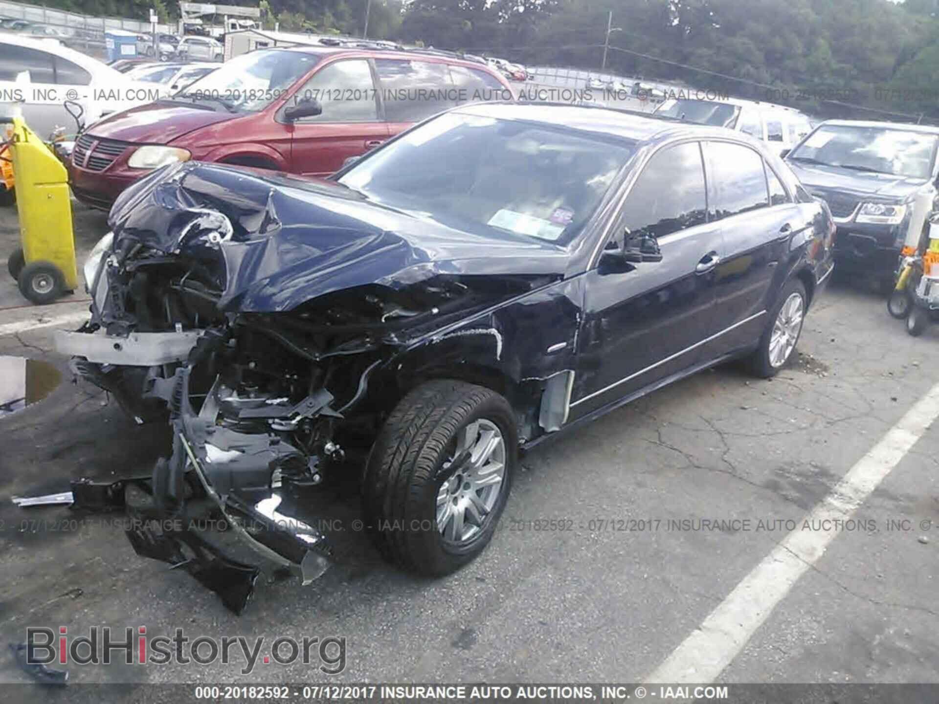 2012 Mercedes-benz E - VIN: WDDHF5KB6CA529003 - Photo 2