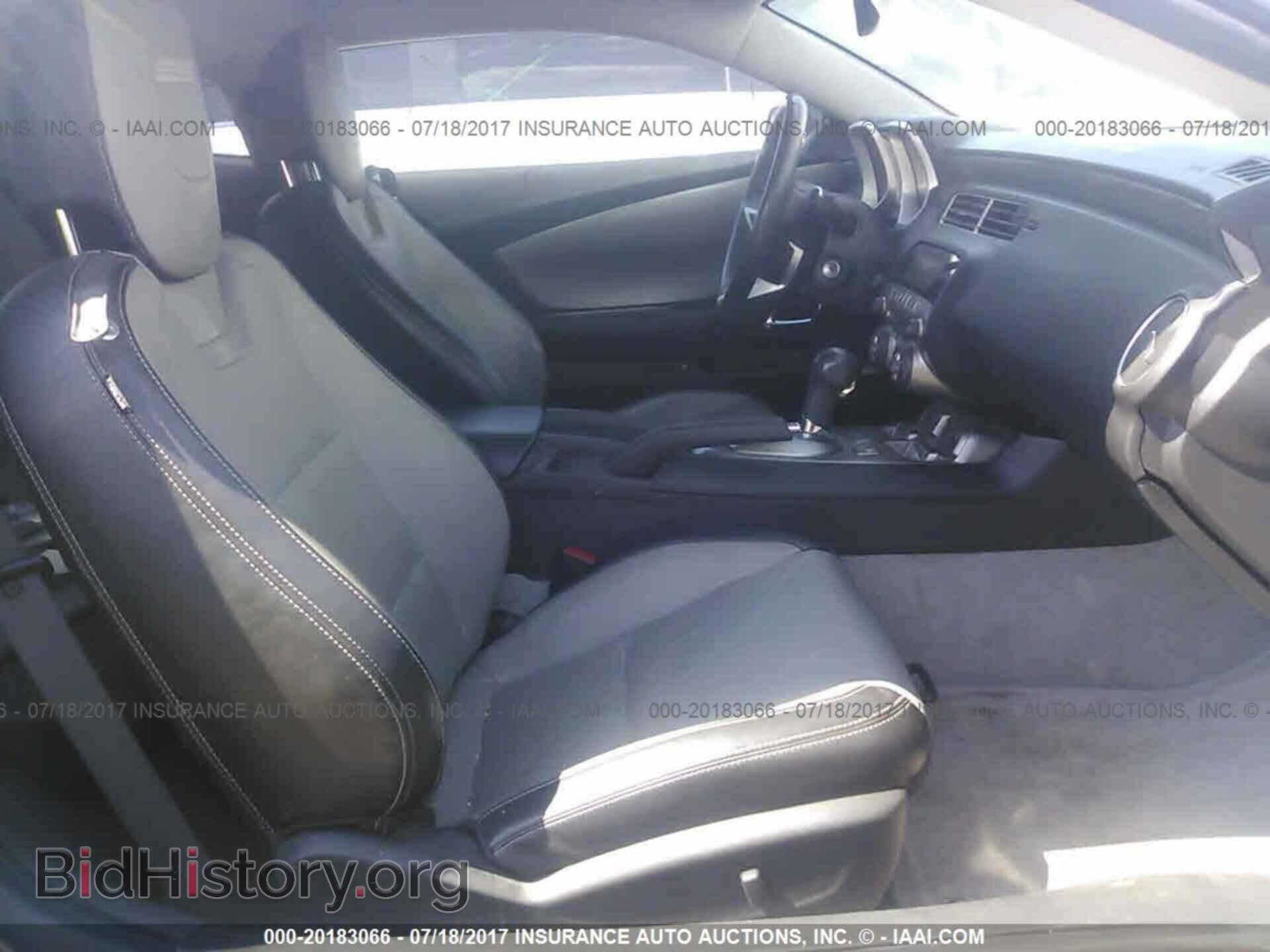 2011 Chevrolet Camaro - VIN: 2G1FK1EJ8B9207880 - Фото 5