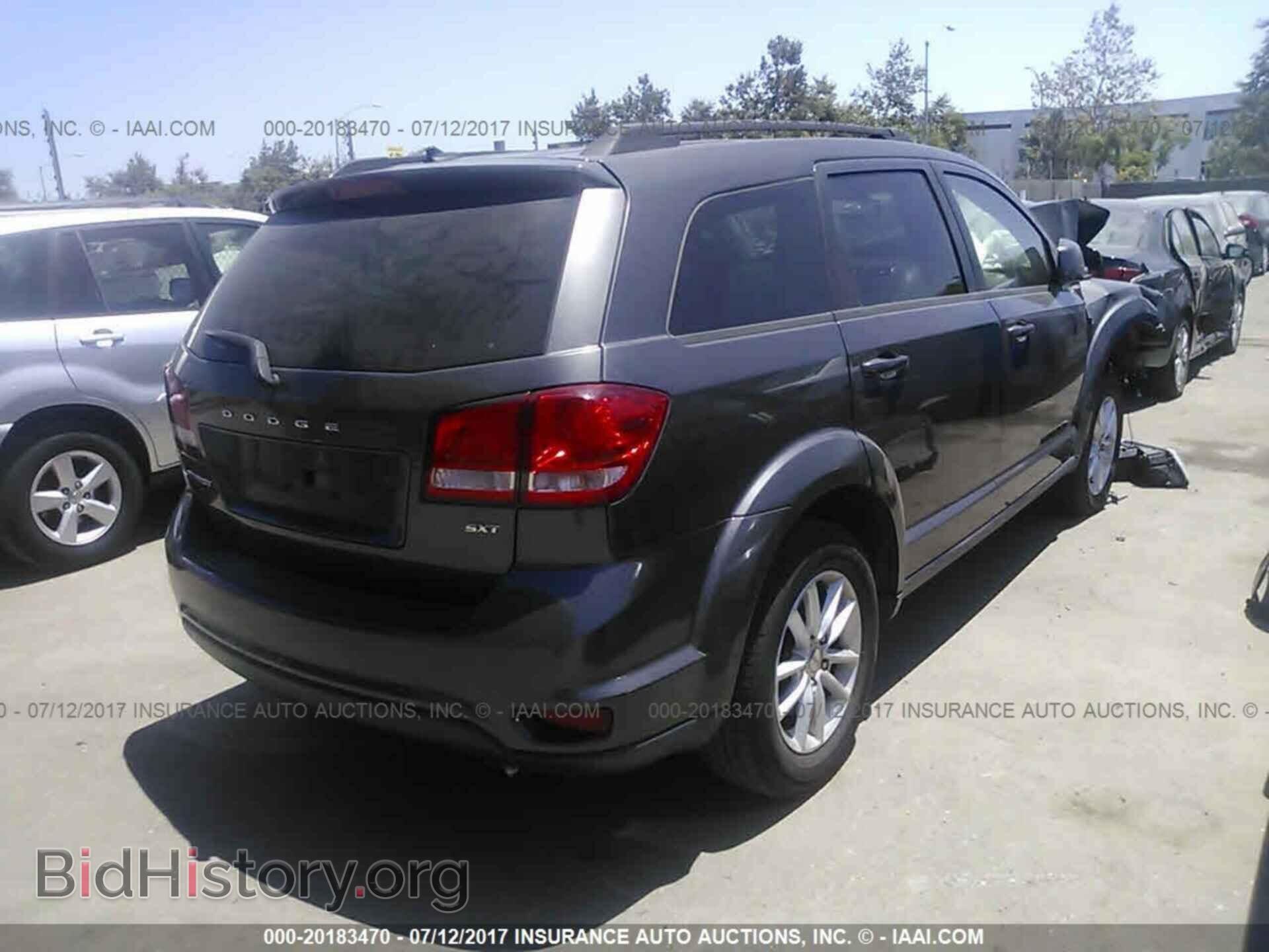 2014 Dodge Journey - VIN: 3C4PDCBB0ET130552 - Photo 4