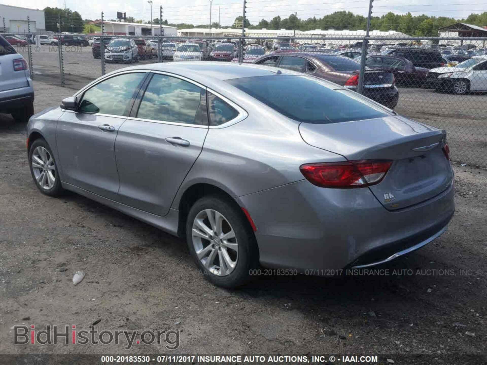 2015 Chrysler 200 - VIN: 1C3CCCAB0FN598547 - Photo 3
