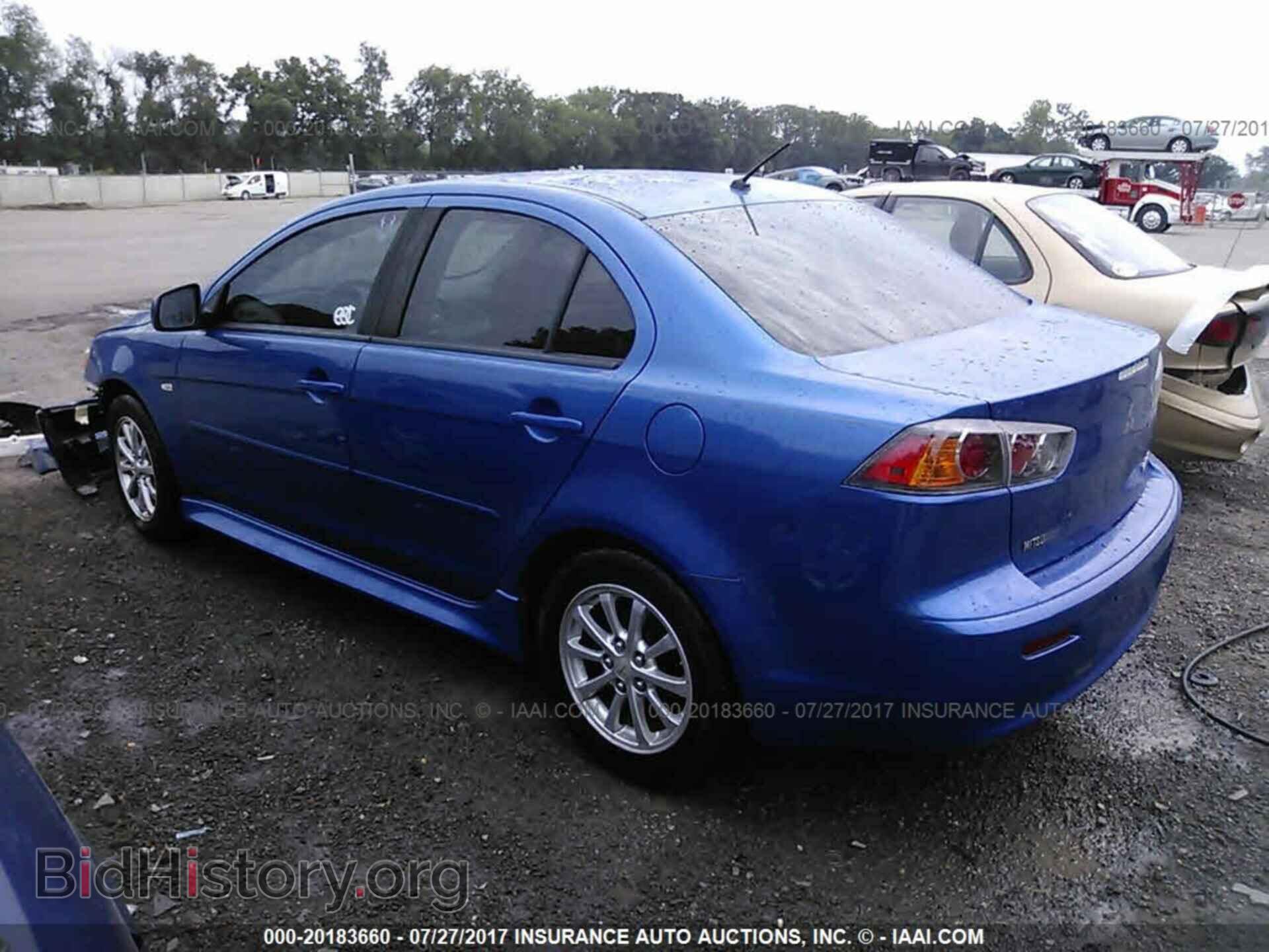 2011 Mitsubishi Lancer - VIN: JA32U2FU2BU000305 - Фото 3