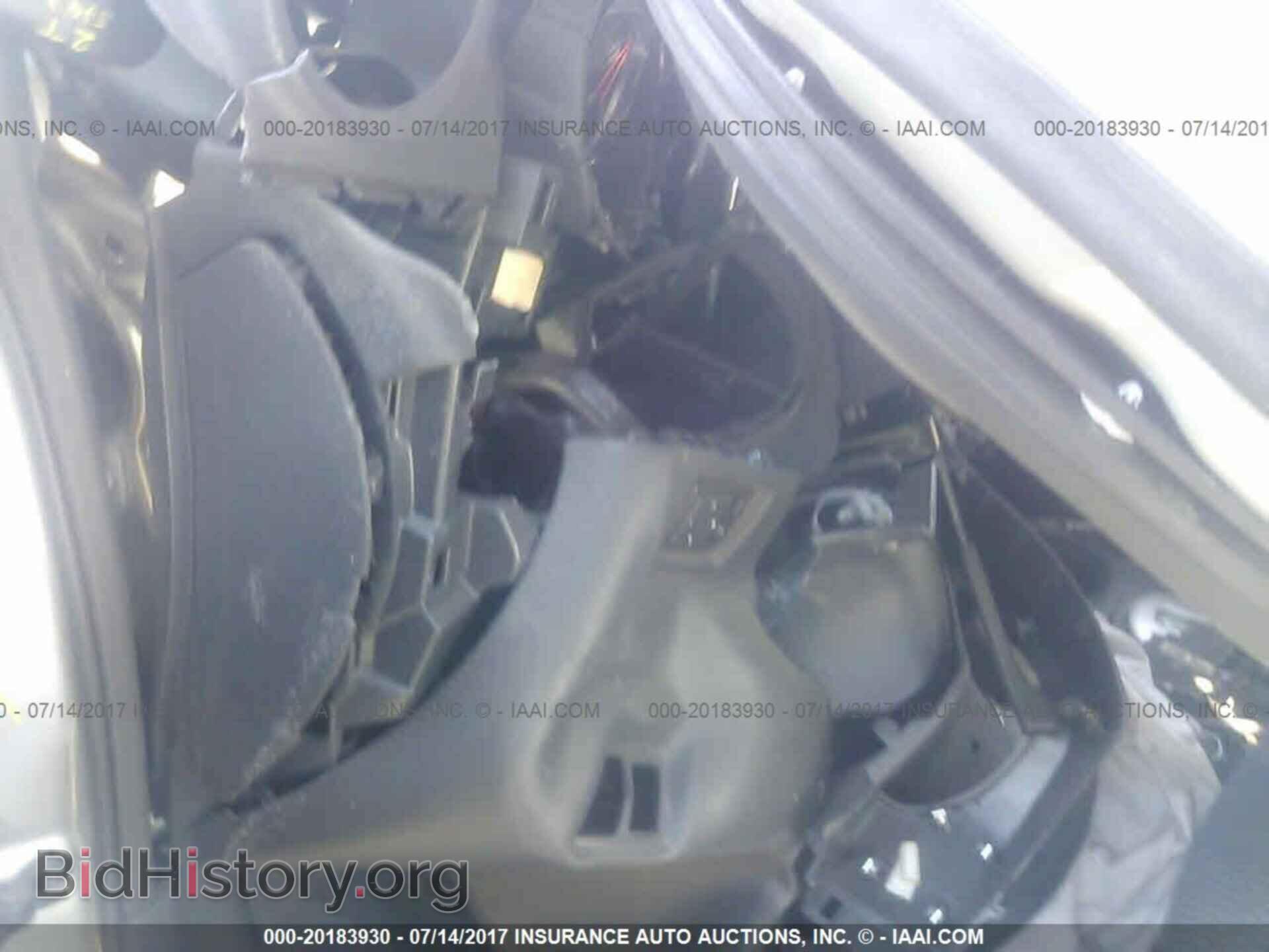 2014 Nissan Versa note - VIN: 3N1CE2CP2EL362752 - Фото 7