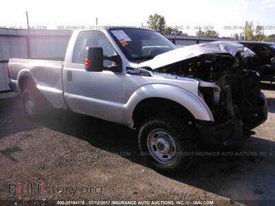 2011 Ford F250, серебристый — VIN 1FTBF2B60BEC02685, IAAI