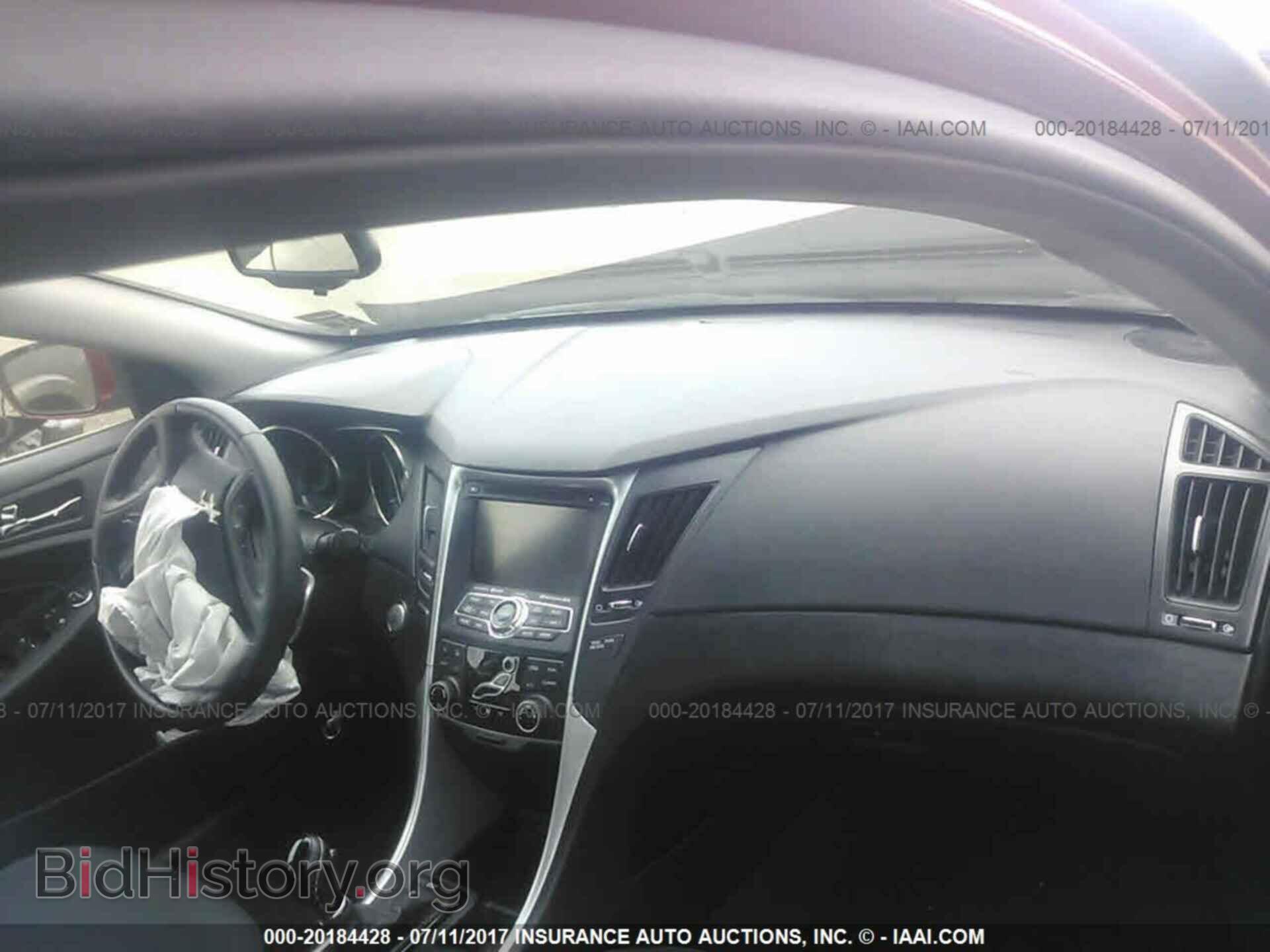 2012 Hyundai Sonata - VIN: 5NPEC4AB1CH410642 - Photo 5