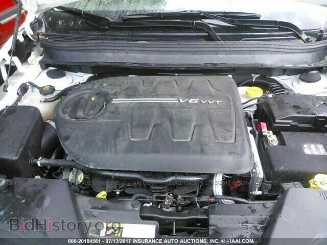 2015 Jeep Cherokee - VIN: 1C4PJMCS4FW749728 - Фото 10