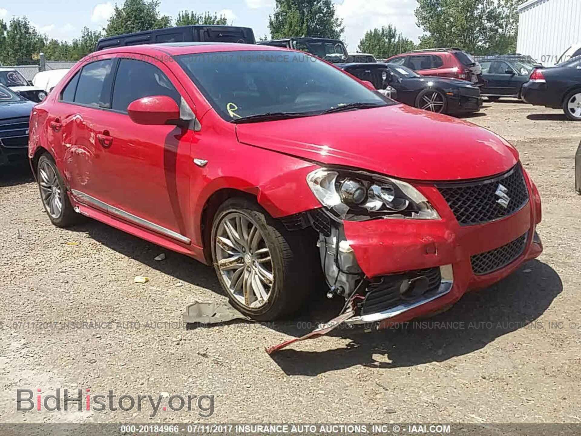 Фотография JS2RE9A66C6100031 - Suzuki Kizashi 2012