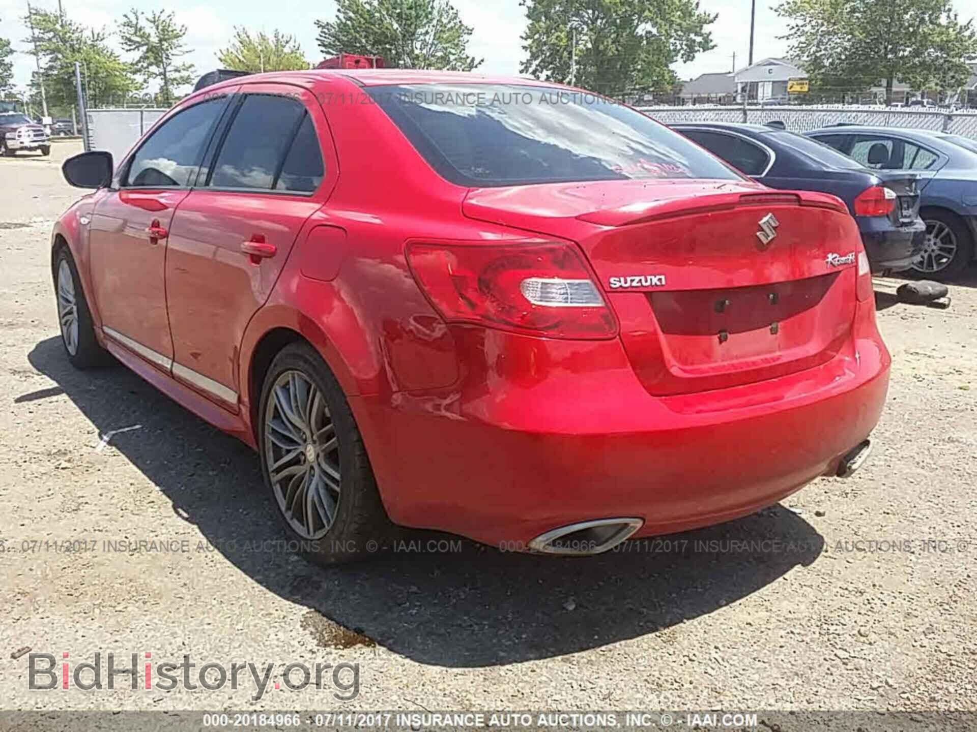 2012 Suzuki Kizashi - VIN: JS2RE9A66C6100031 - Фото 3