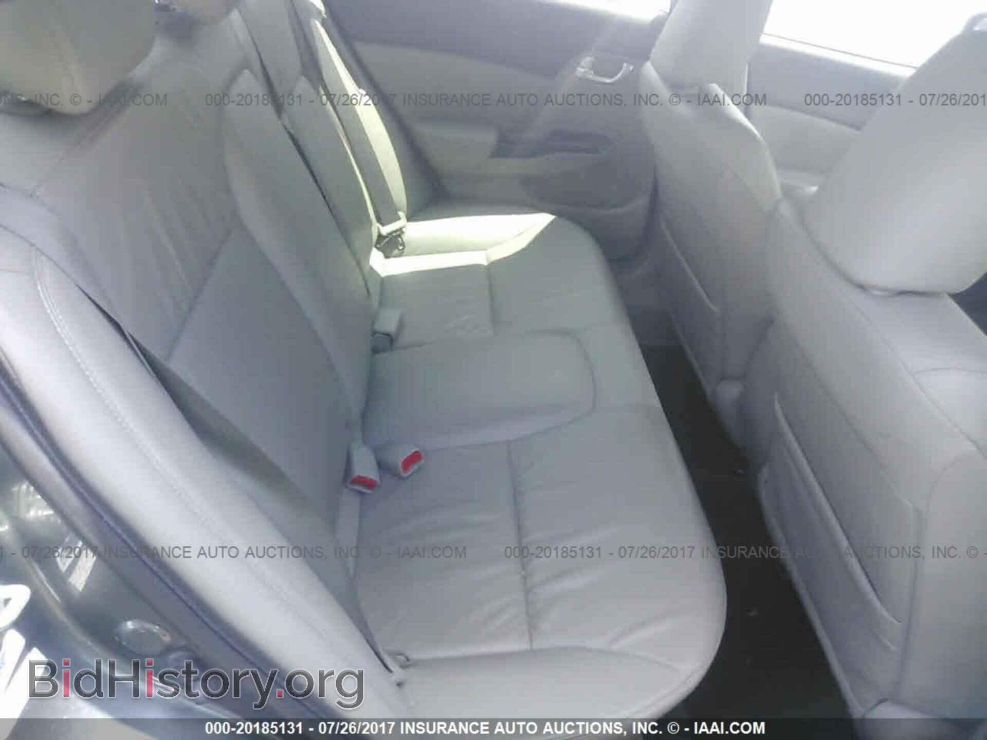 2012 Honda Civic - VIN: JHMFB4F32CS007584 - Photo 8