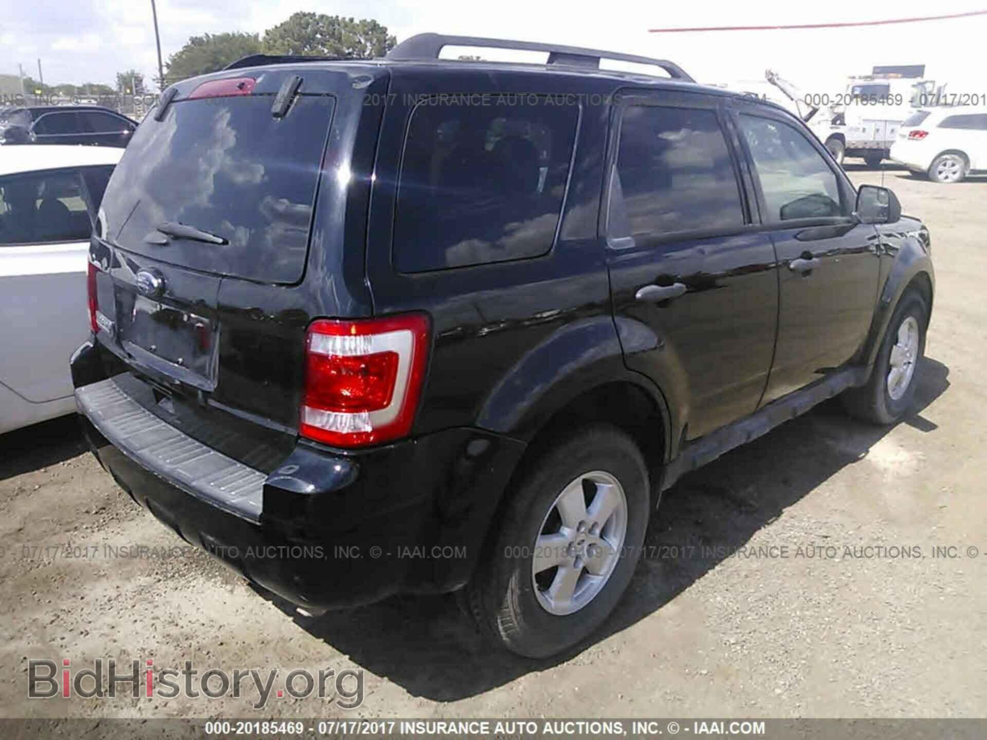 2012 Ford Escape - VIN: 1FMCU0D70CKB71568 - Фото 4