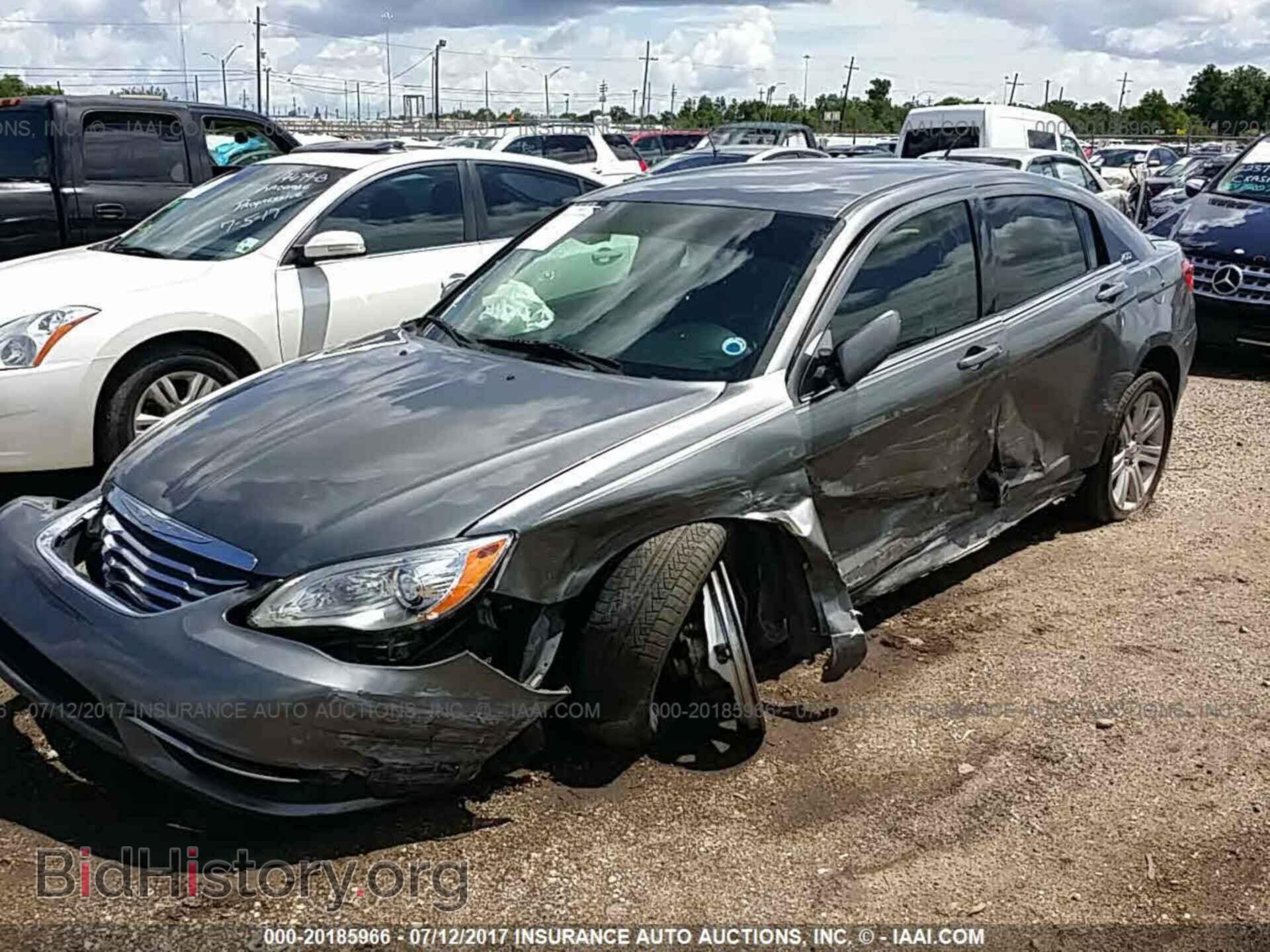 2012 Chrysler 200 - VIN: 1C3CCBBB2CN235073 - Фото 6