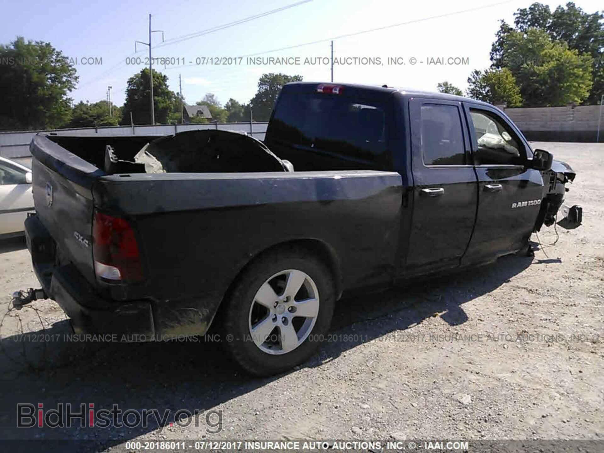 2012 Dodge Ram 1500 - VIN: 1C6RD7FT3CS165899 - Фото 4