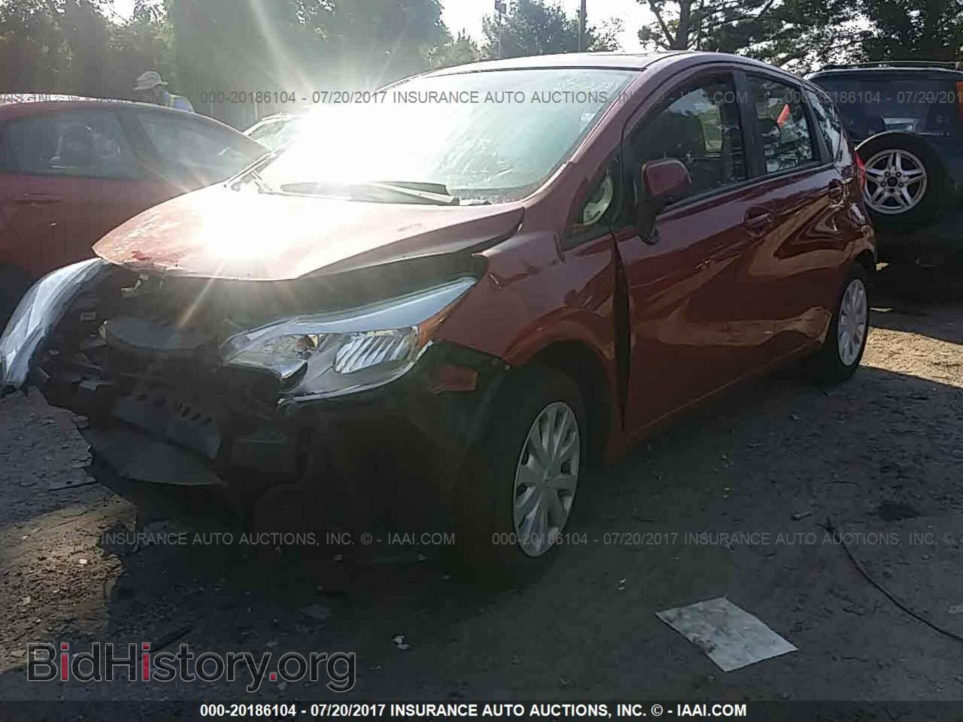 2014 Nissan Versa note - VIN: 3N1CE2CP6EL425318 - Фото 2