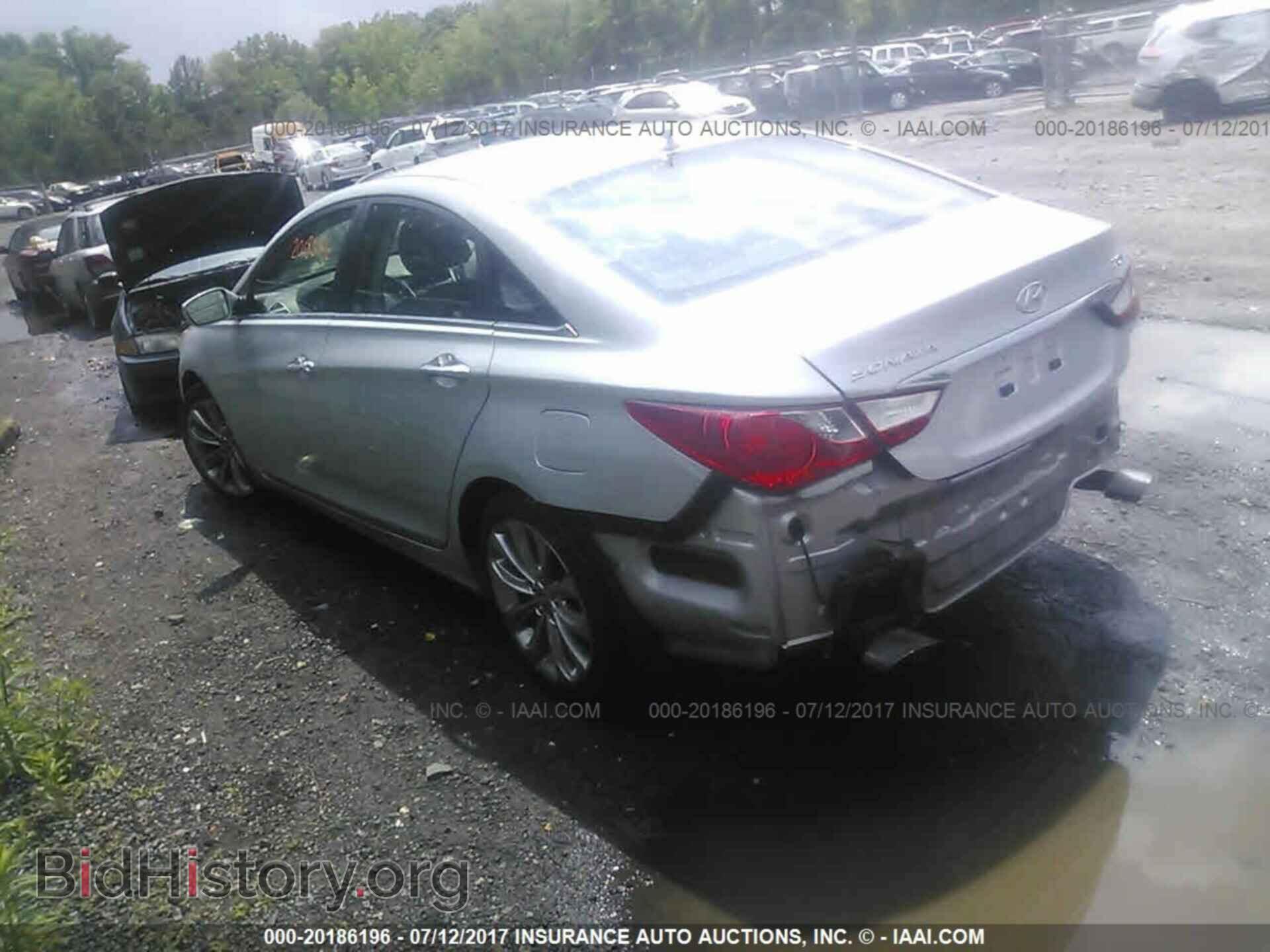 2012 Hyundai Sonata - VIN: 5NPEC4AB2CH410925 - Фото 3