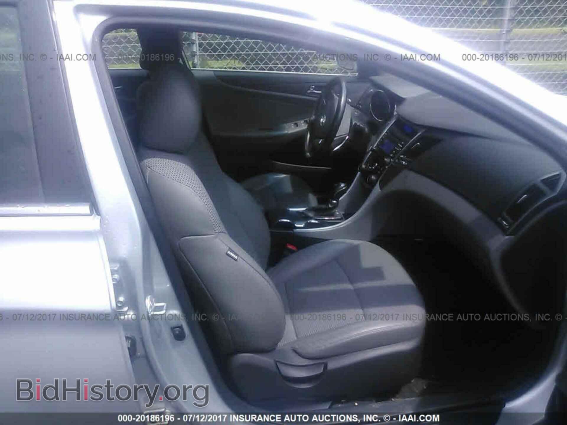 2012 Hyundai Sonata - VIN: 5NPEC4AB2CH410925 - Фото 5
