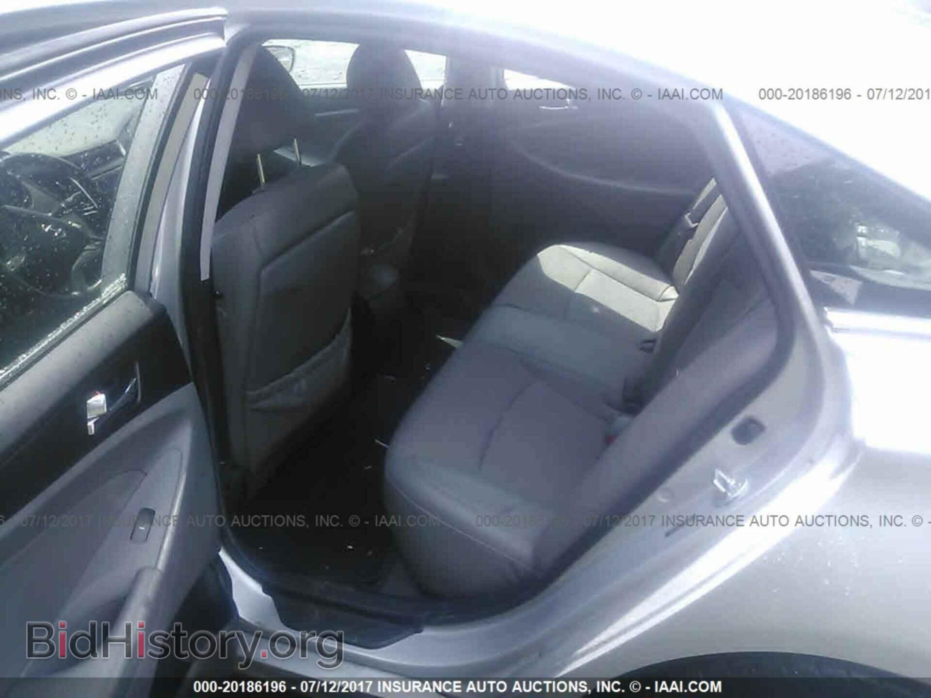 2012 Hyundai Sonata - VIN: 5NPEC4AB2CH410925 - Фото 8