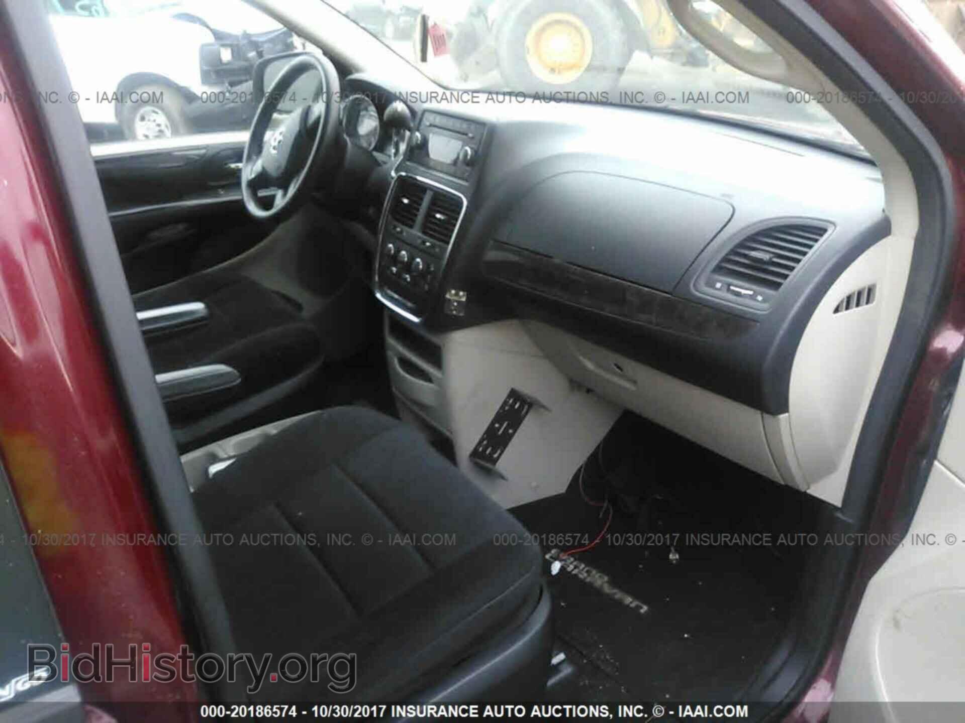 2011 Dodge Grand caravan - VIN: 2D4RN4DG4BR654440 - Фото 5