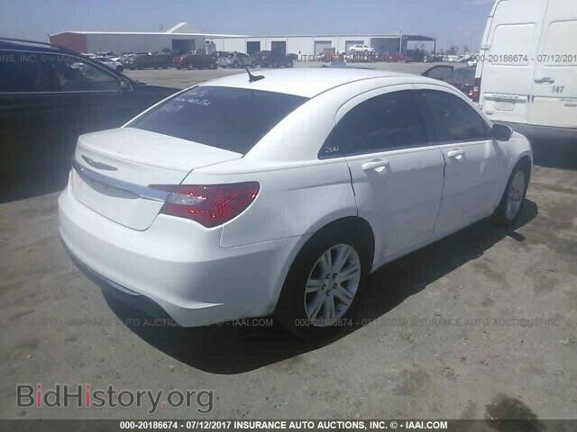 2013 Chrysler 200 - VIN: 1C3CCBBB6DN773034 - Фото 4