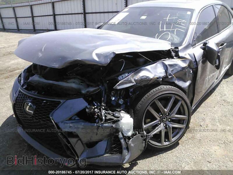 2017 Lexus IS (VIN JTHBA1D25H5042197) — photo 6 of 10