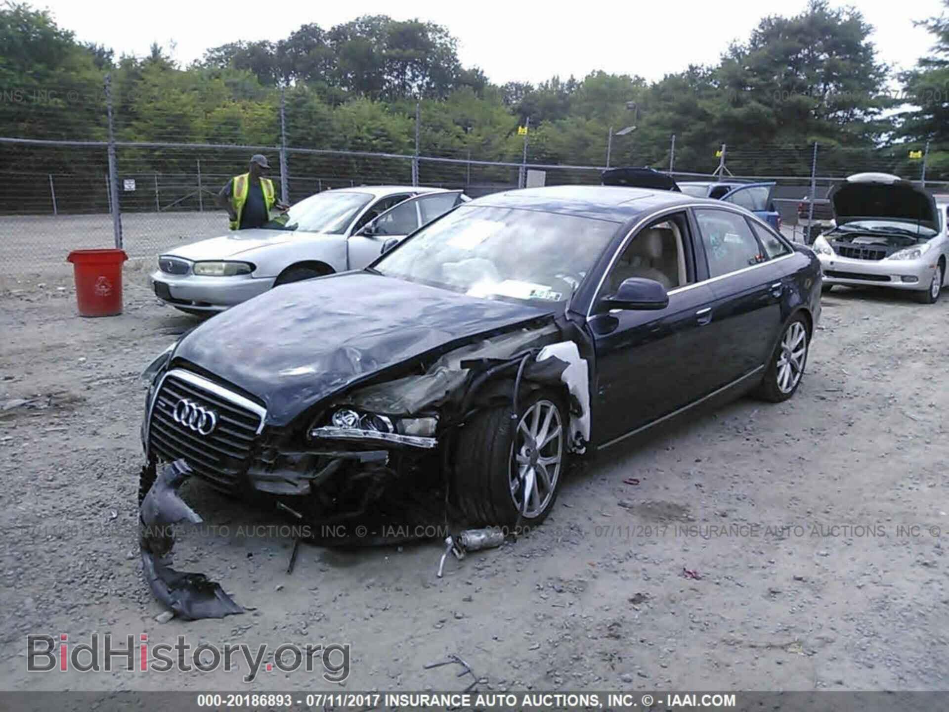 2011 Audi A6 - VIN: WAUFGAFB2BN026798 - Фото 2
