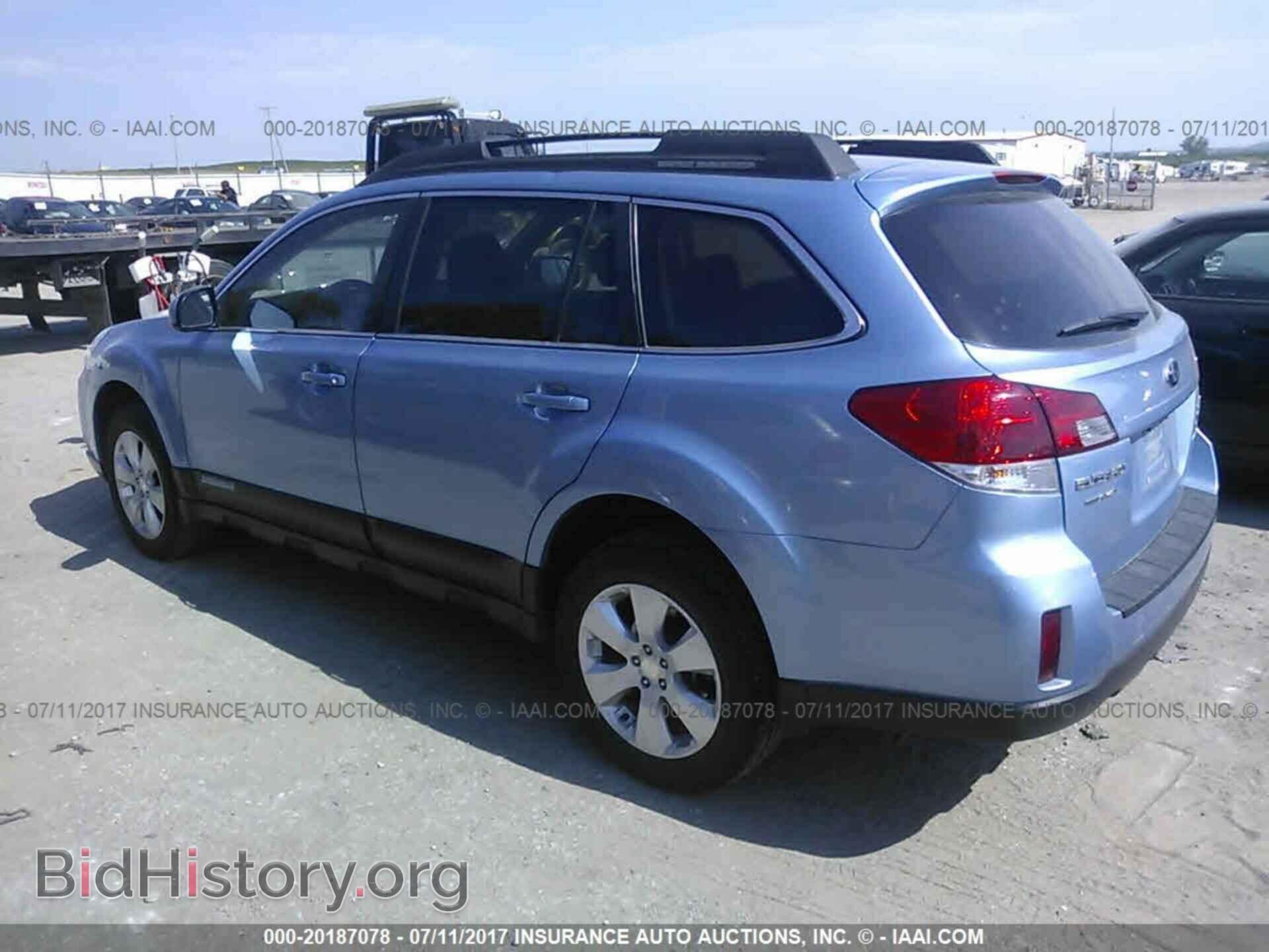 2012 Subaru Outback - VIN: 4S4BRCCC7C3209126 - Photo 3