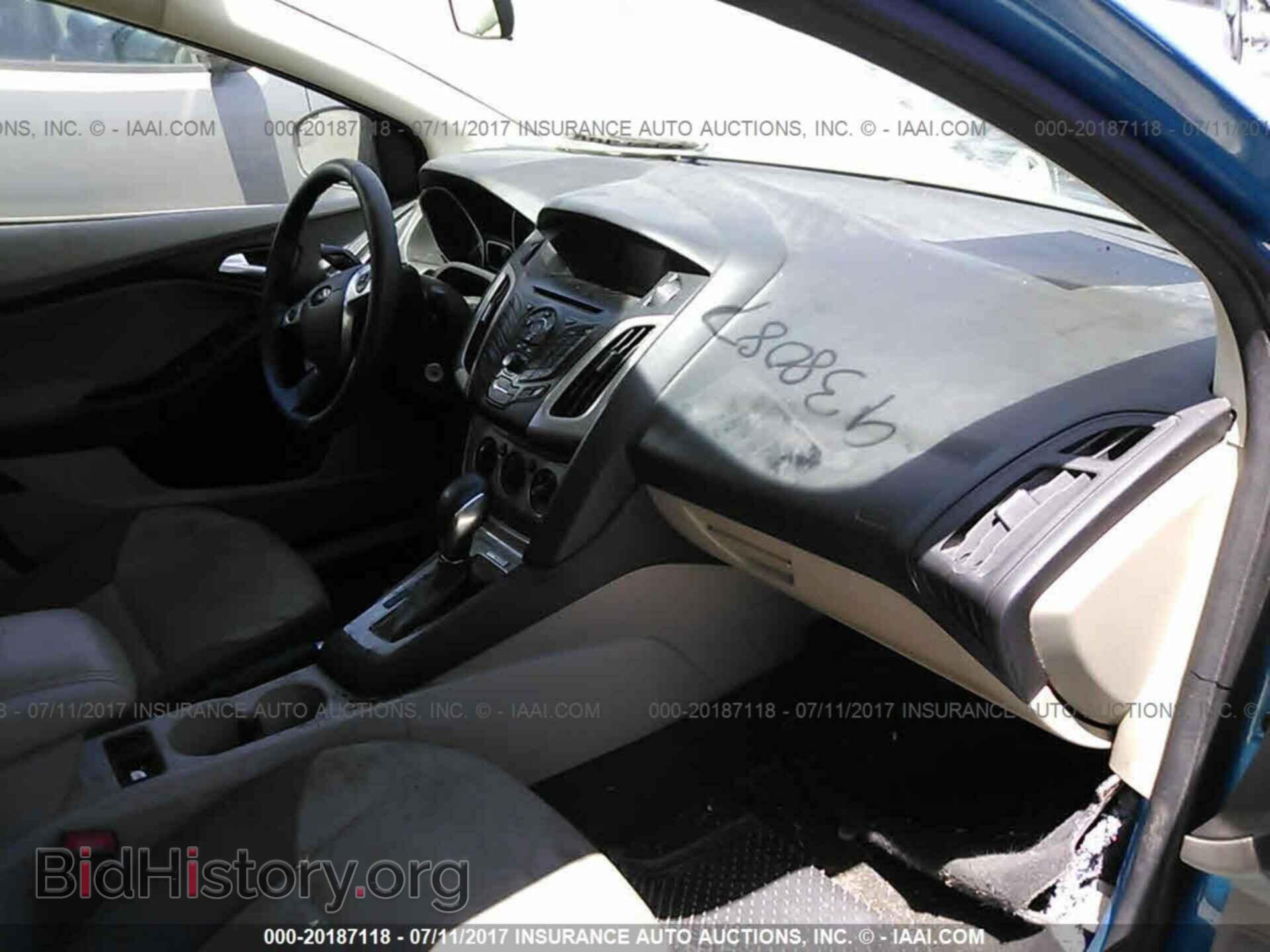 2014 Ford Focus - VIN: 1FADP3F2XEL155402 - Фото 5